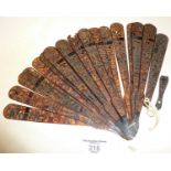 19th c. antique finely carved Chinese tortoiseshell fan for restoration. Approx. 19cm long