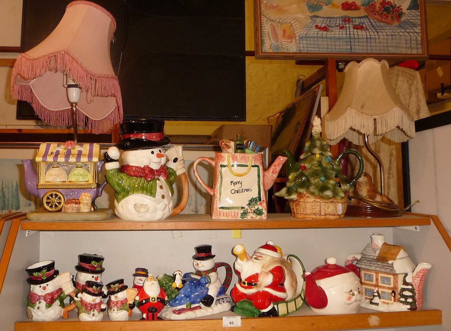 Collection of assorted novelty china teapots & cruets having a Christmas theme (14)
