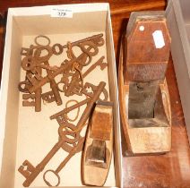 Quantity of large old keys and two wood block planes