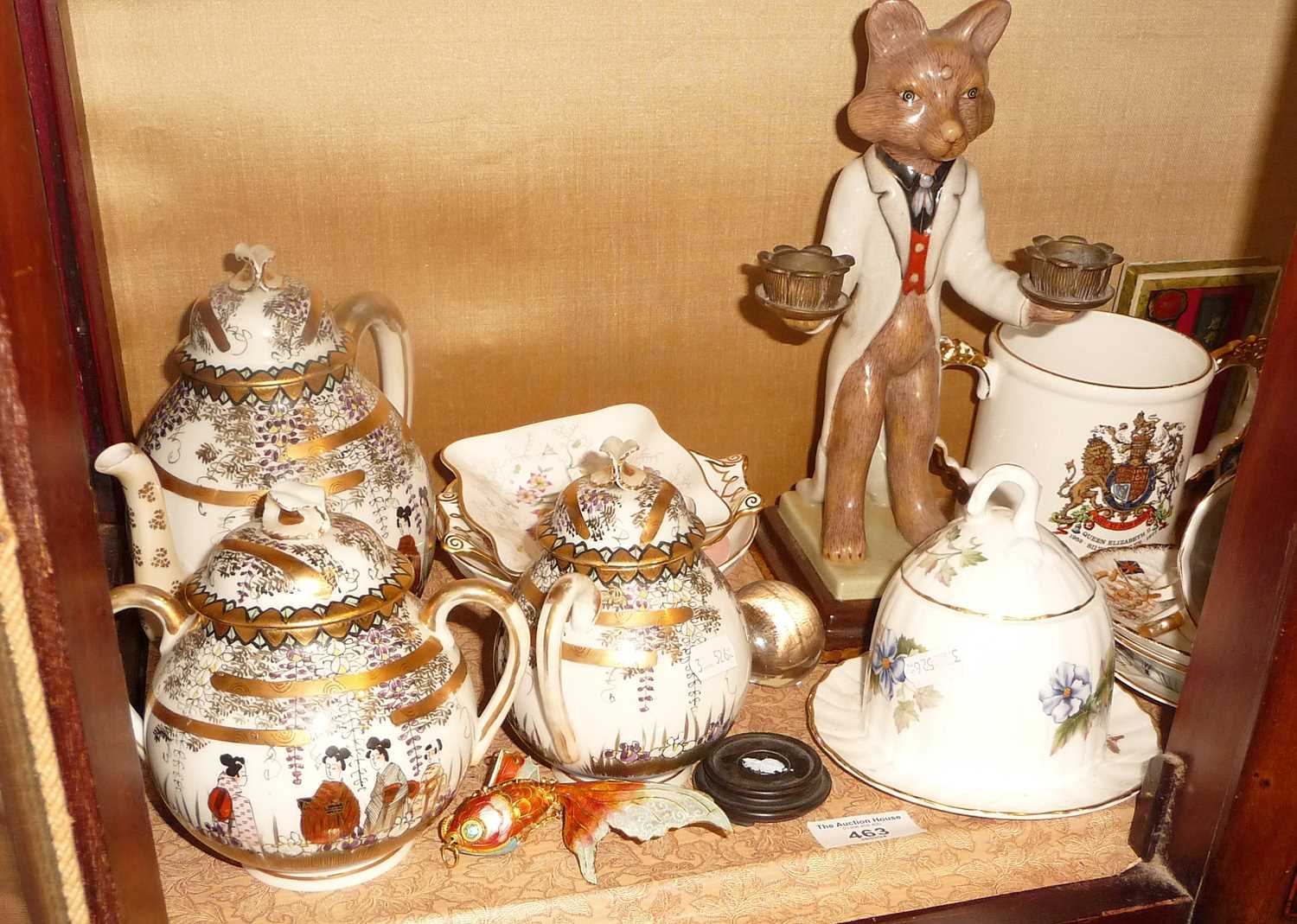 Fox candleholder, oriental ceramics, Lomonosov birds, and other china (one shelf) - Image 4 of 4