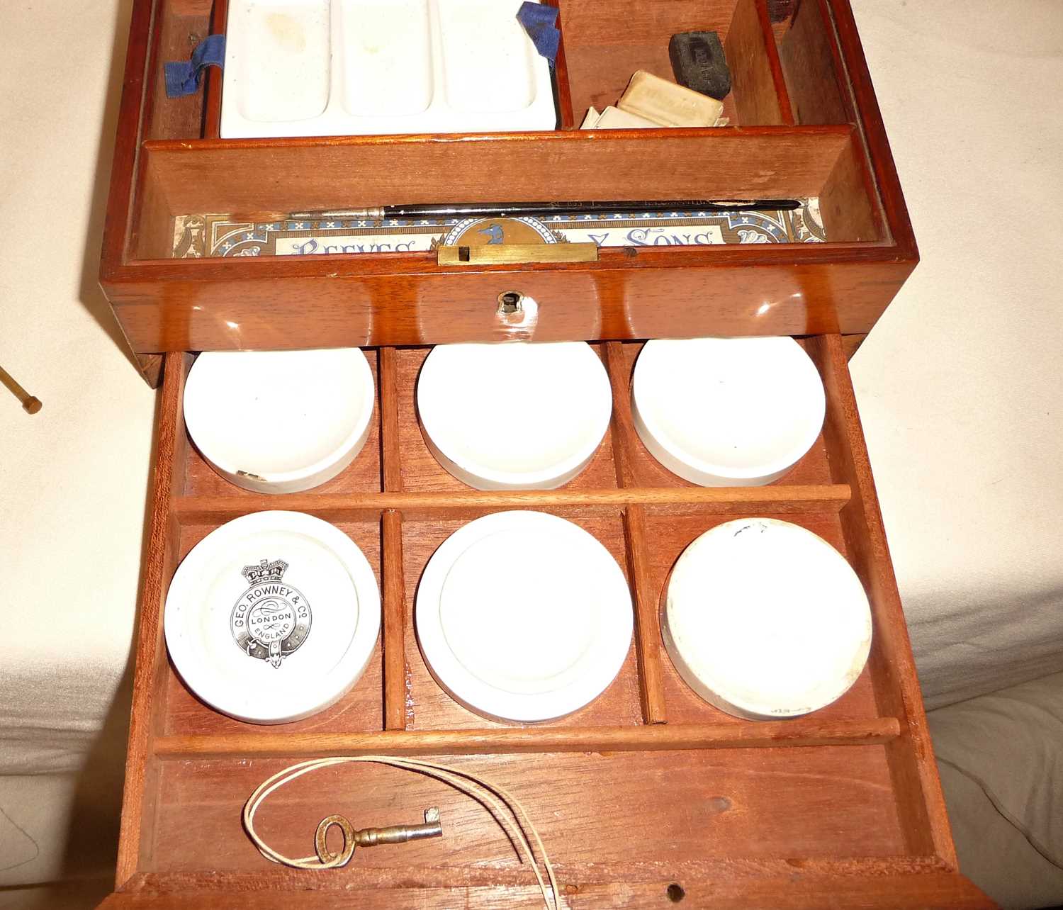 Reeves & Sons, Edwardian wooden watercolour paint box, with drawer under containing mixing palette - Image 5 of 8