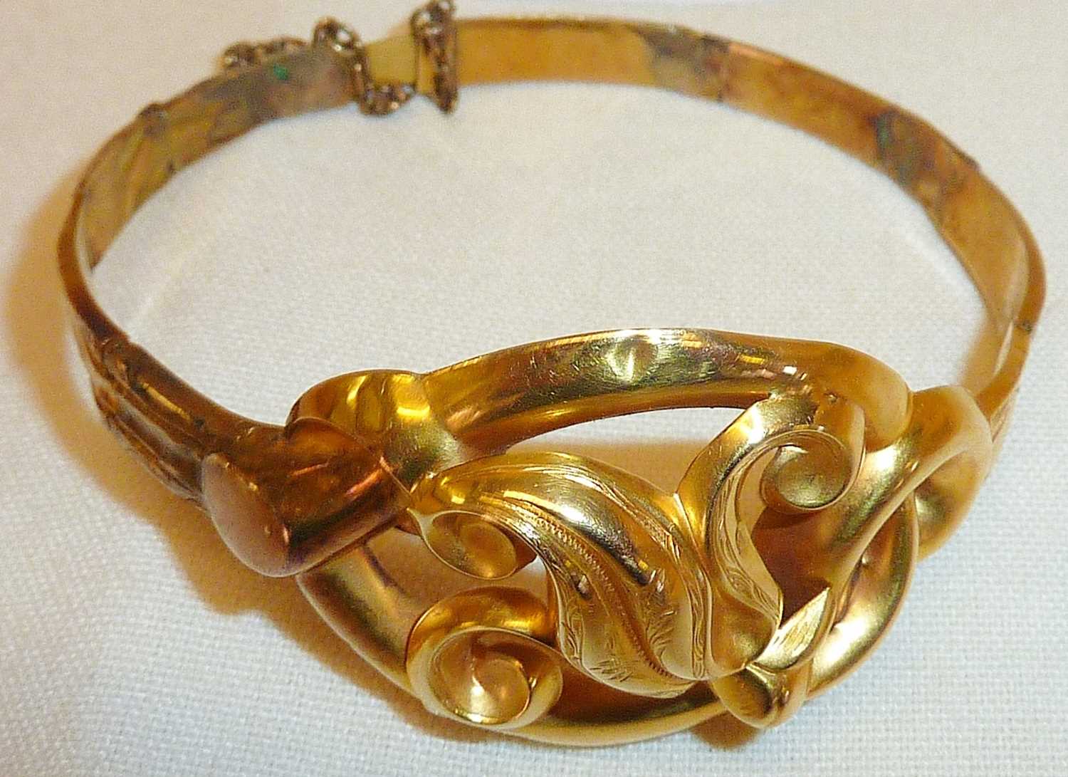 French 18ct gold Belle Epoque Art Nouveau style 19th c. bracelet, some repairs, has eagle's head - Image 3 of 4