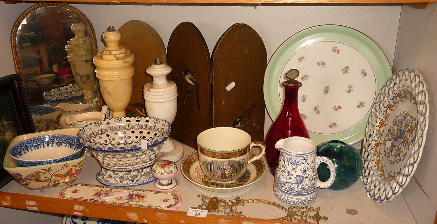 Various tin glaze pottery, painted three-fold table screen, two table lamps and glassware, etc.