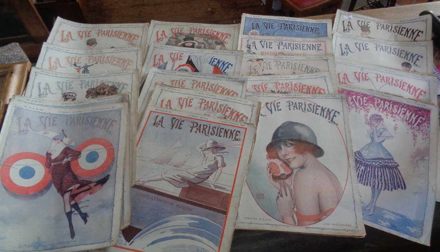 1910's/1920's good quantity of La Vie Parisienne French fashion magazines, with many - Image 2 of 5