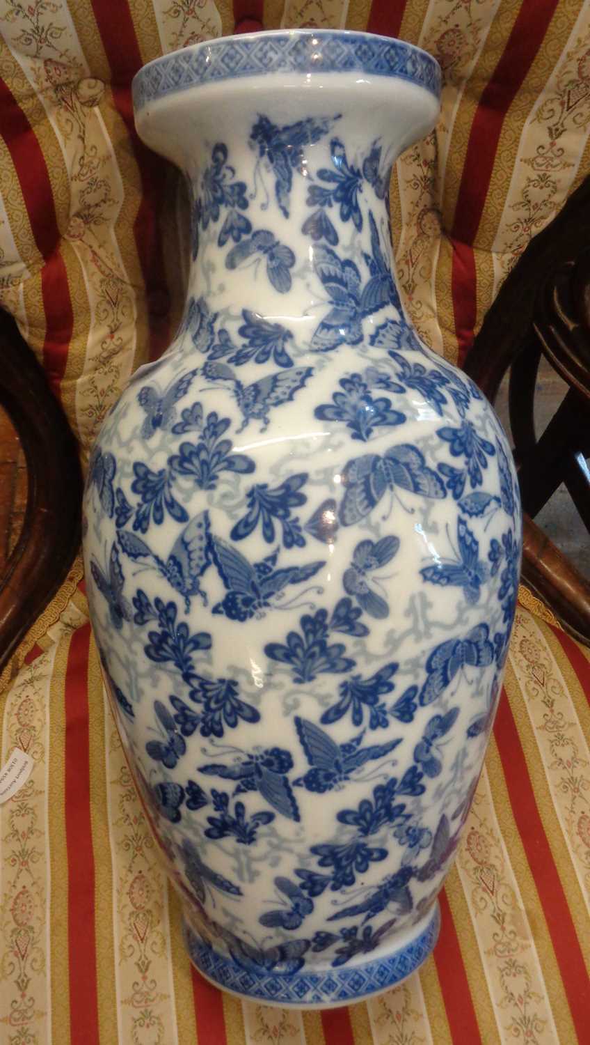 Modern Chinese blue and white floor vase - Image 2 of 4