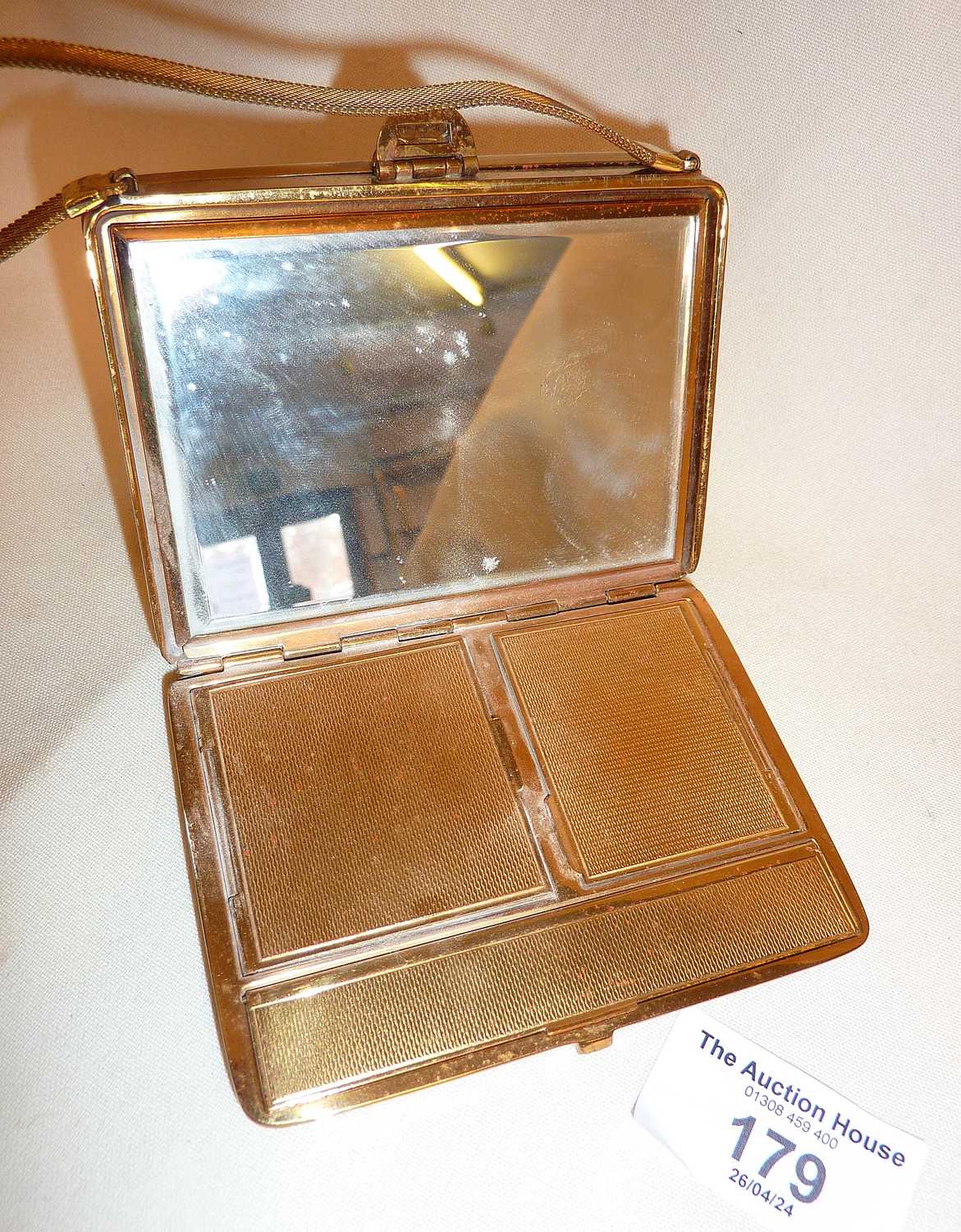 Vintage Burlington minaudiere in the form of a miniature handbag. One side for keeping one's - Image 4 of 5