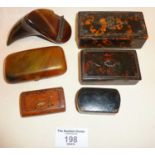 Horn snuff mull (A/F) and various 19th century treen and papier mache snuff boxes etc