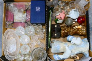 A mixed lot of ceramics and glassware to include boxed Stuart Crystal,