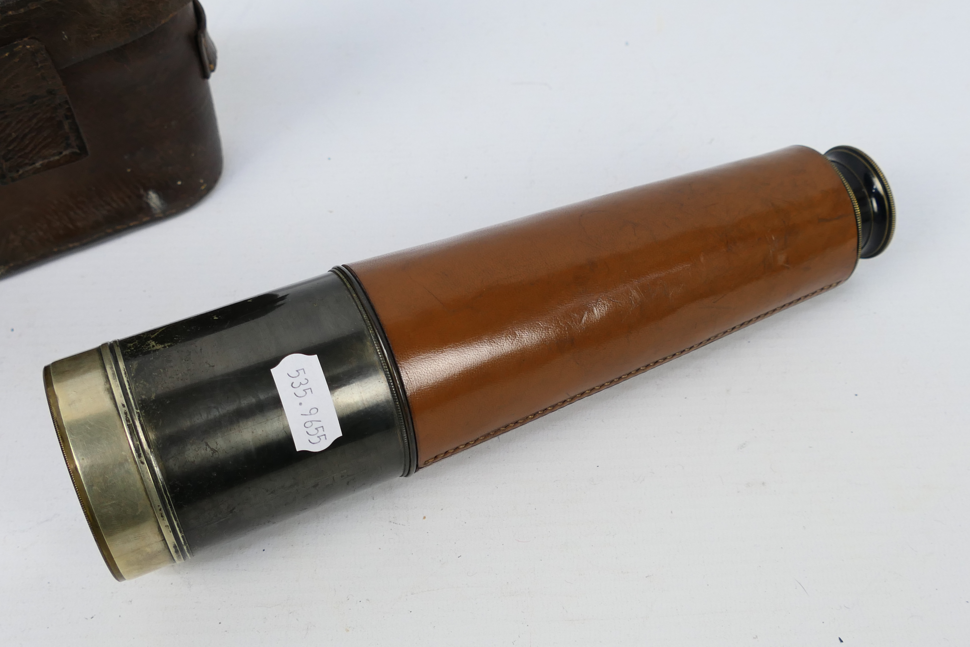 A Dollond London three draw telescope Televista, numbered 10189, - Image 5 of 9