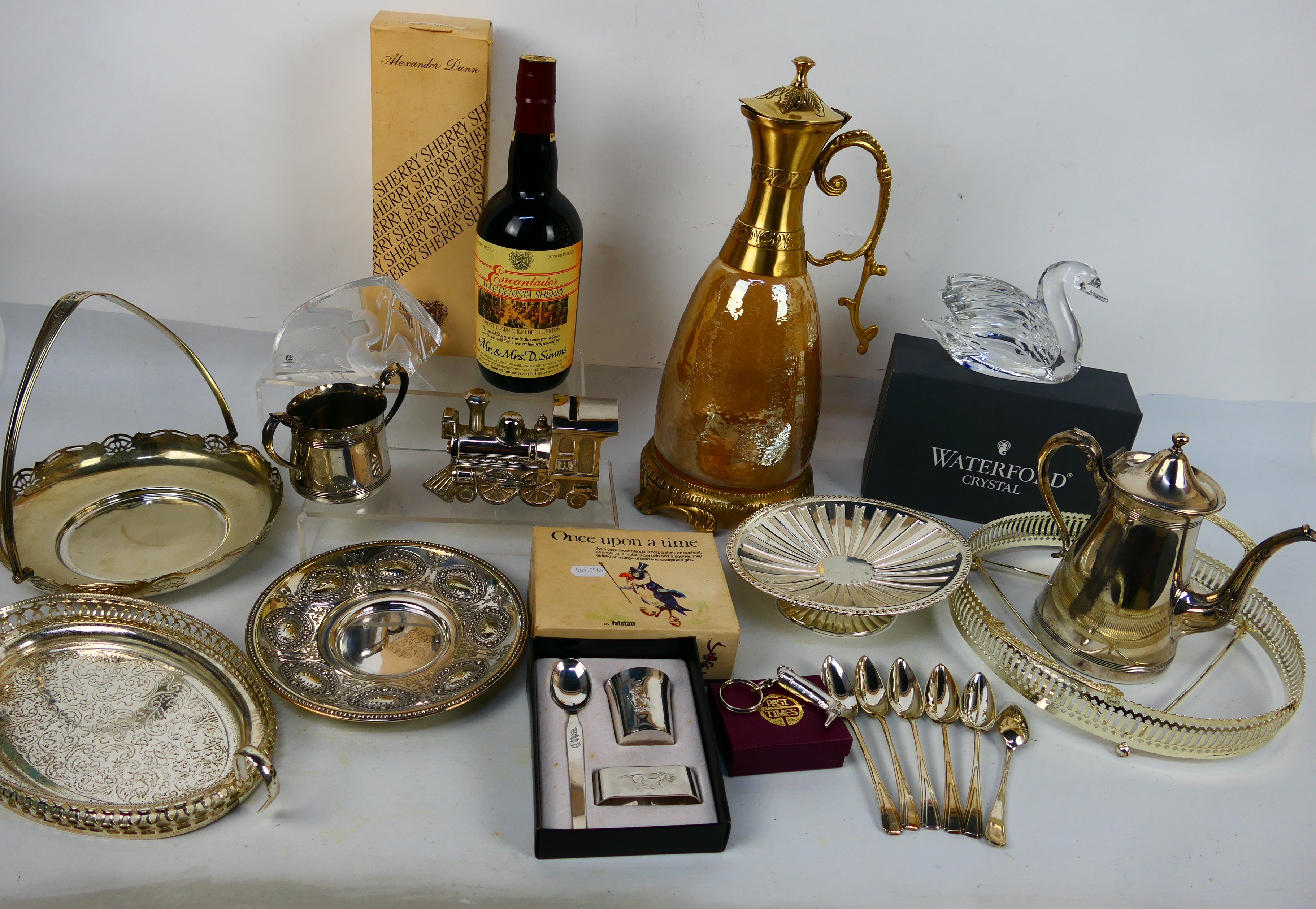 Lot to include plated ware, crystal (part boxed) and a vintage bottle of sherry.