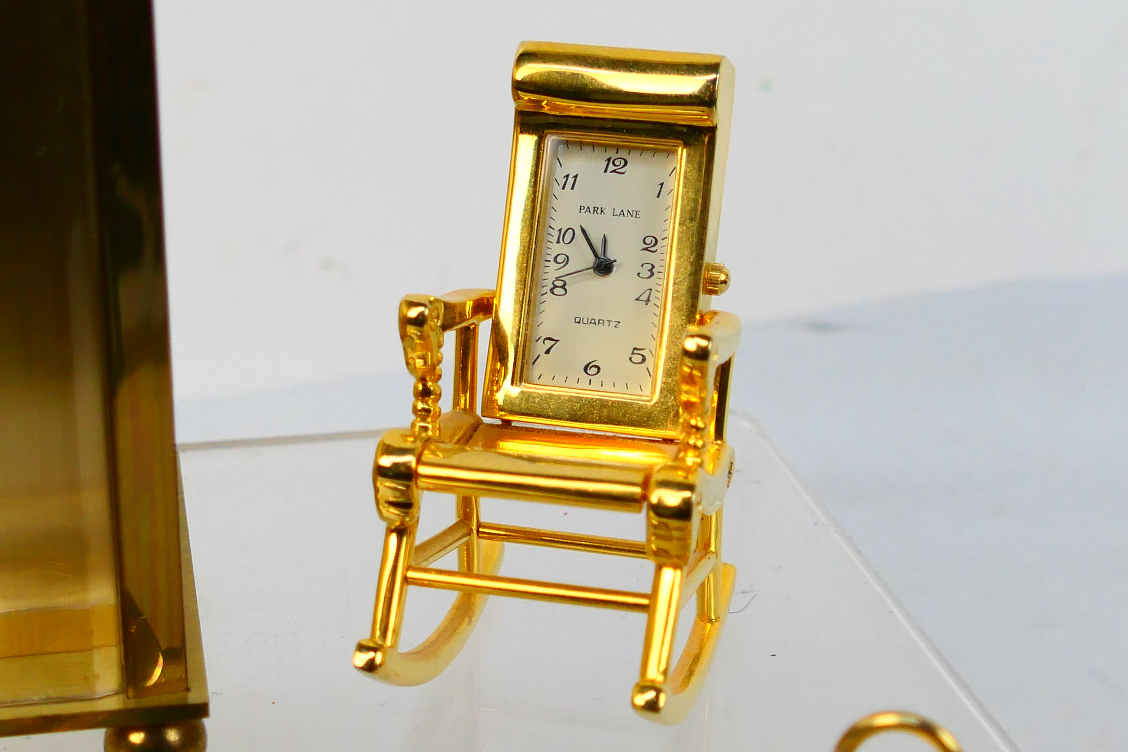 A collection of clocks, predominantly miniature novelty clocks. - Image 6 of 7