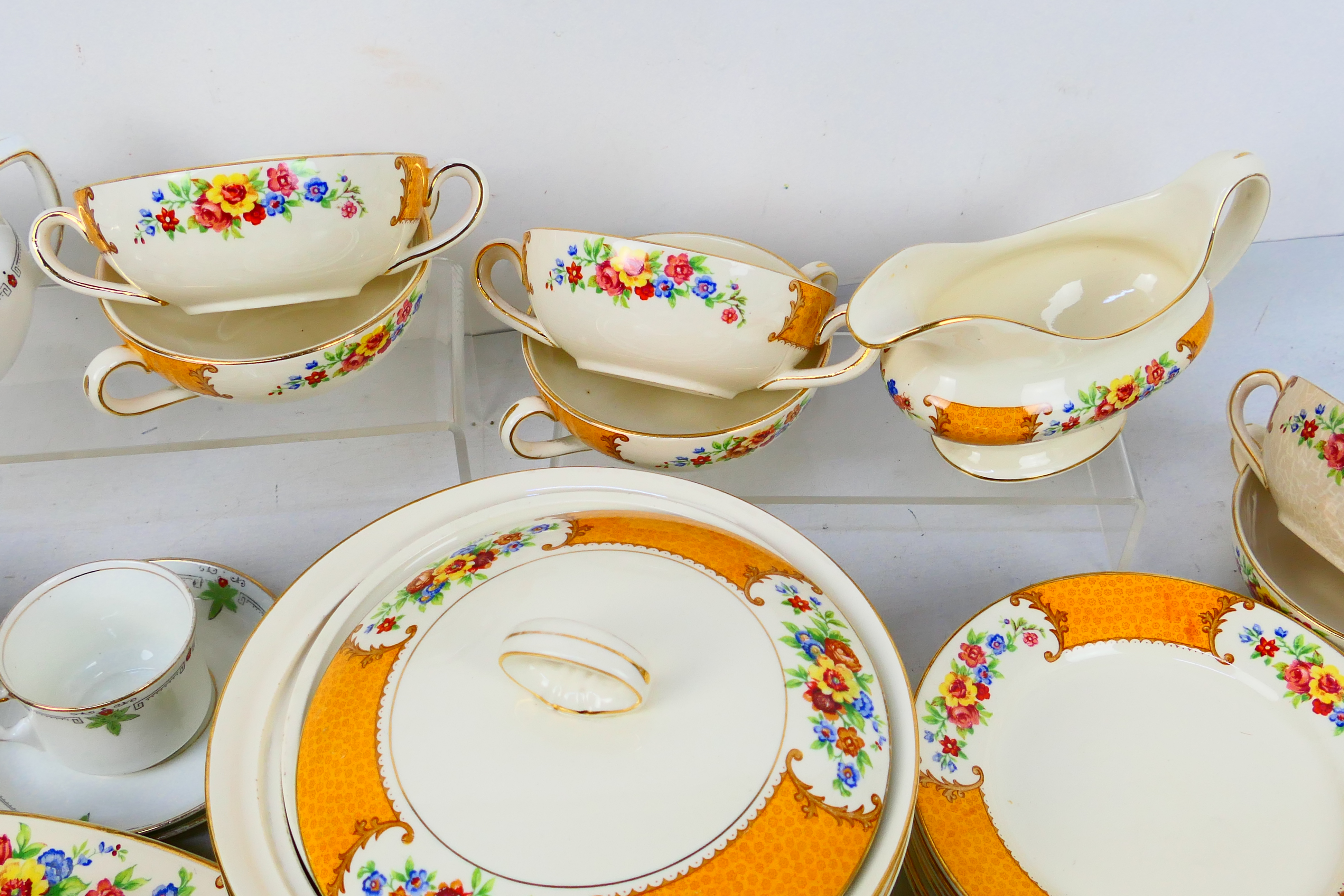 A quantity of Allertons dinner wares with floral decoration, retailed by Warings, - Image 3 of 9