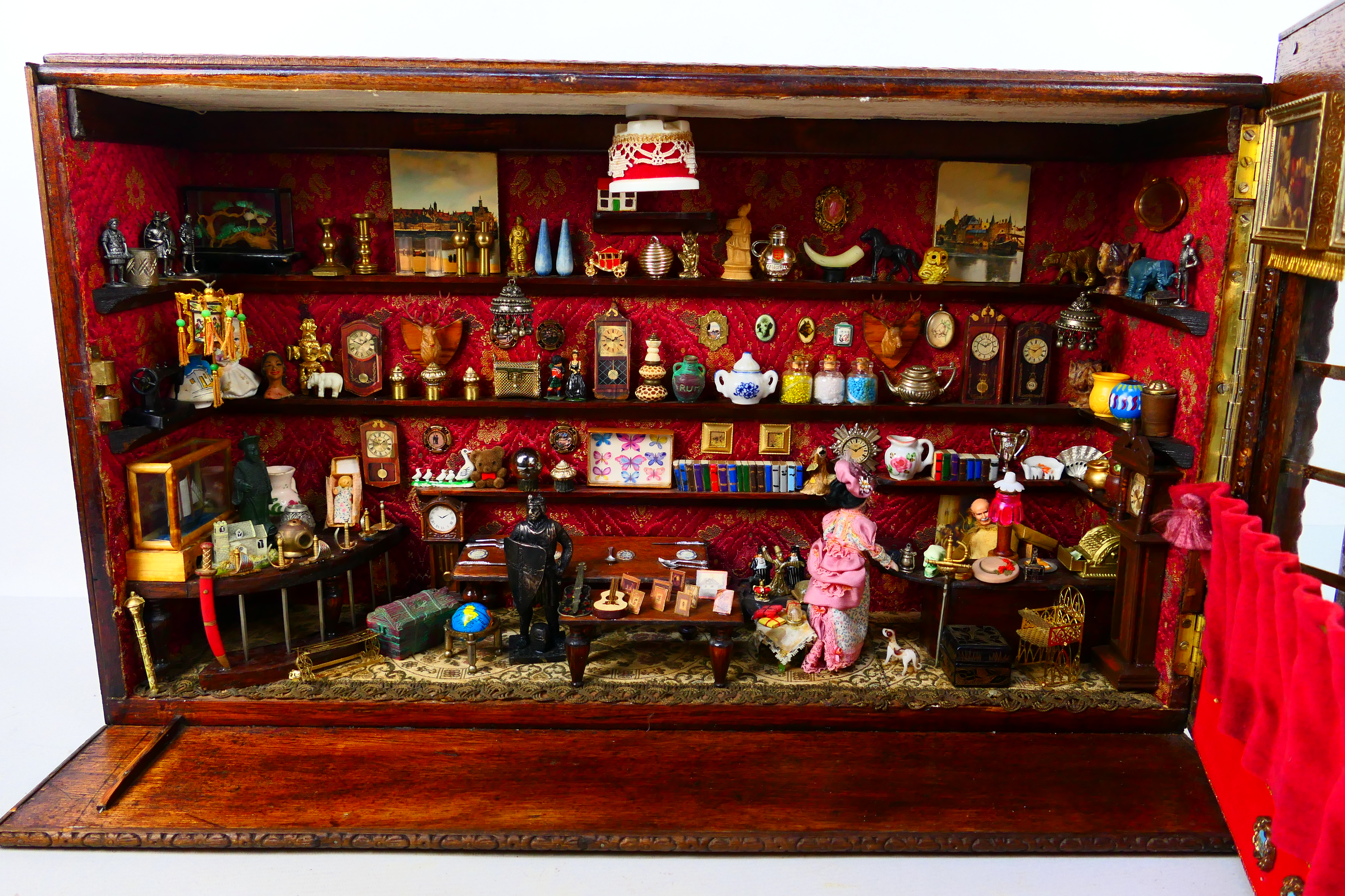 A fine quality, scratch built, antique shop diorama, Ye Olde Curiosity Shoppe, - Image 5 of 12