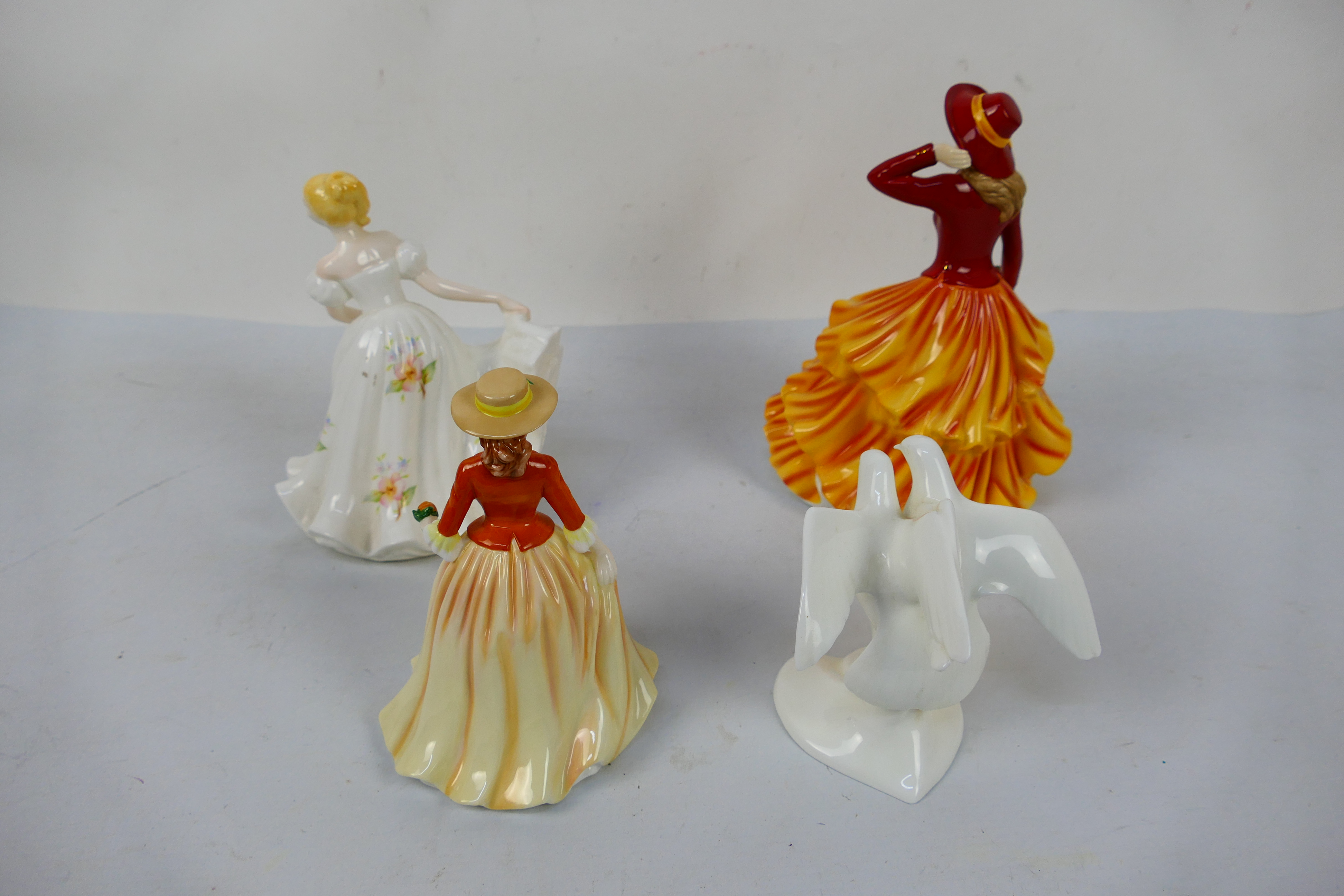 Royal Doulton - Three figures / groups to include # HN5257 Autumn Walk, # HN4588 and other, - Image 3 of 4