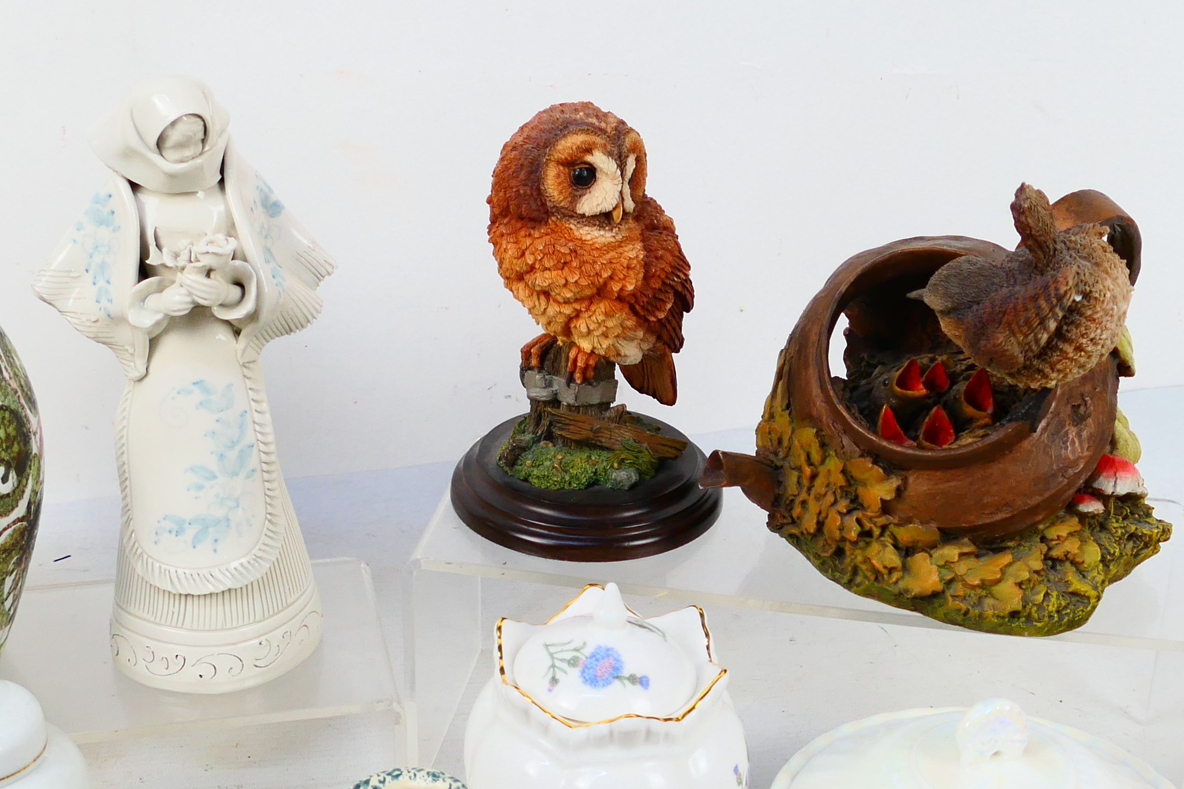 Mixed ceramics and ornamental wares to include Country Artists, Poole pottery animal figures, - Image 2 of 9