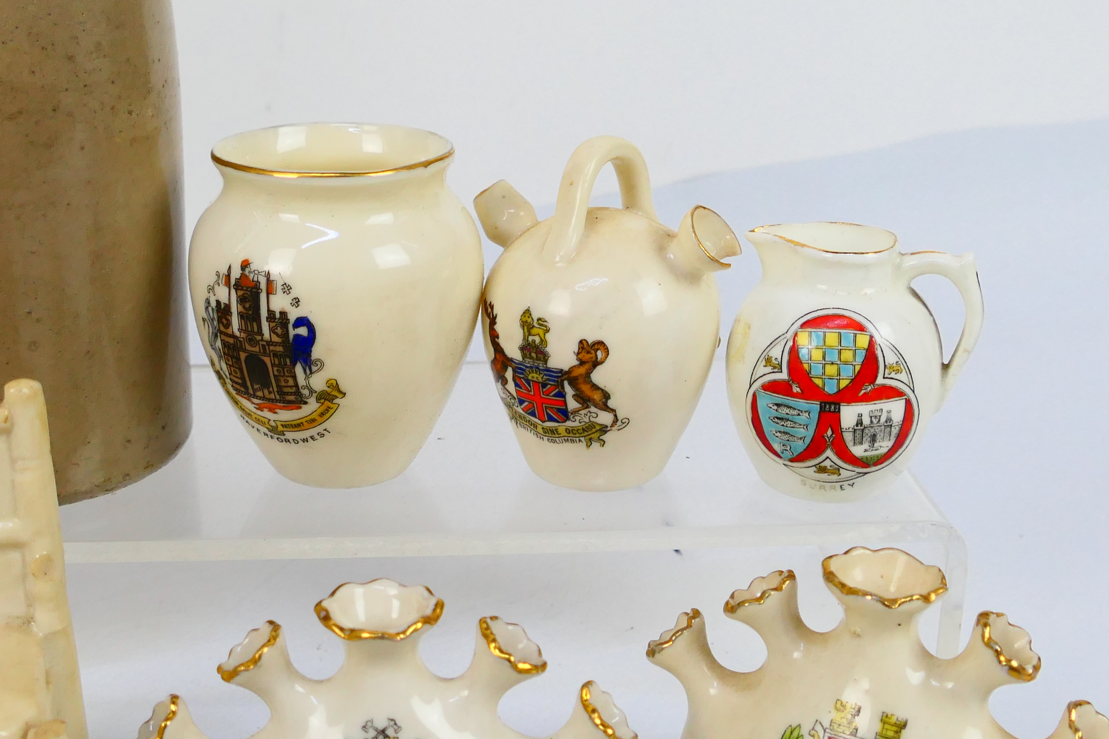 A small quantity of crested ware and stoneware bottles. - Image 4 of 6