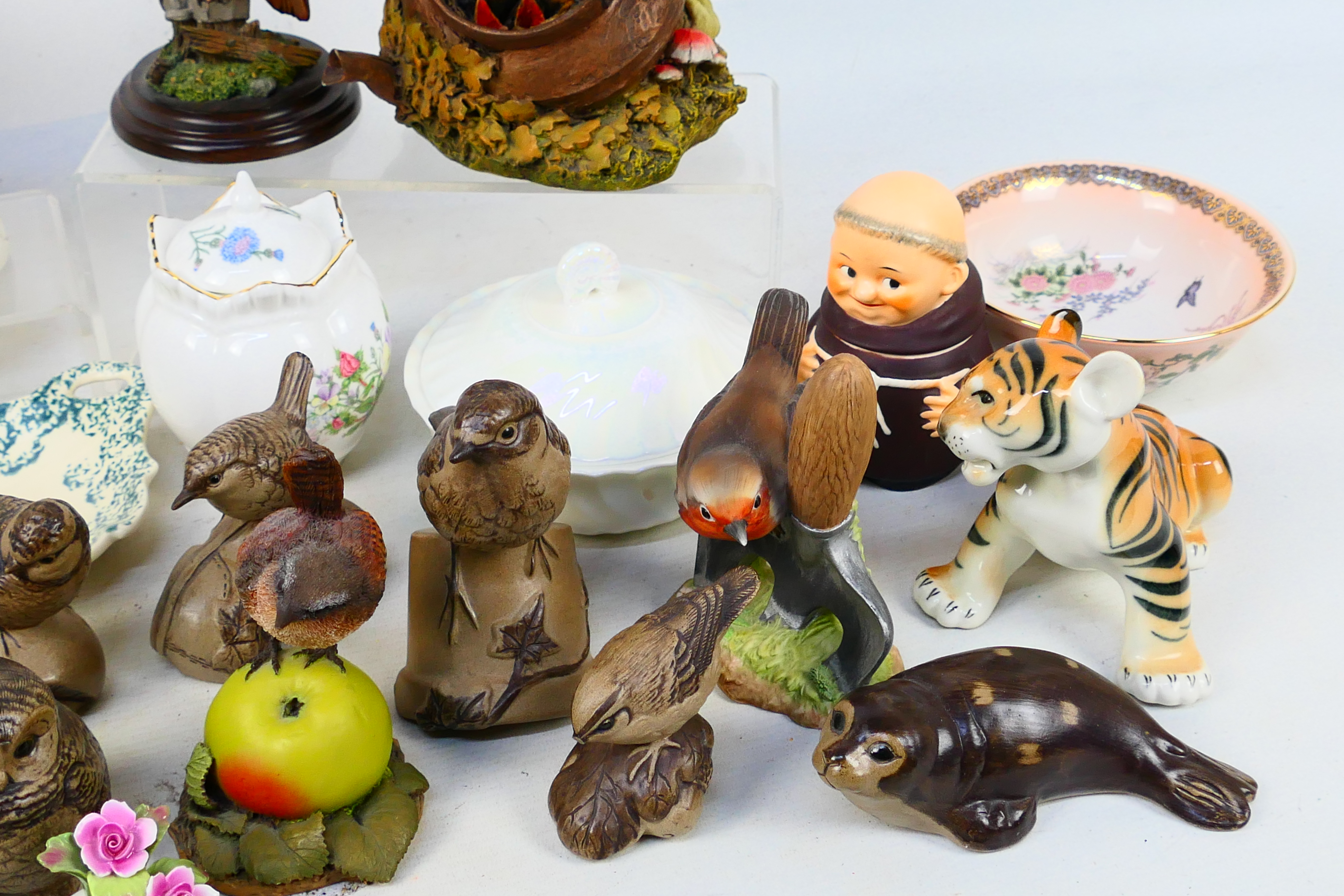 Mixed ceramics and ornamental wares to include Country Artists, Poole pottery animal figures, - Image 6 of 9