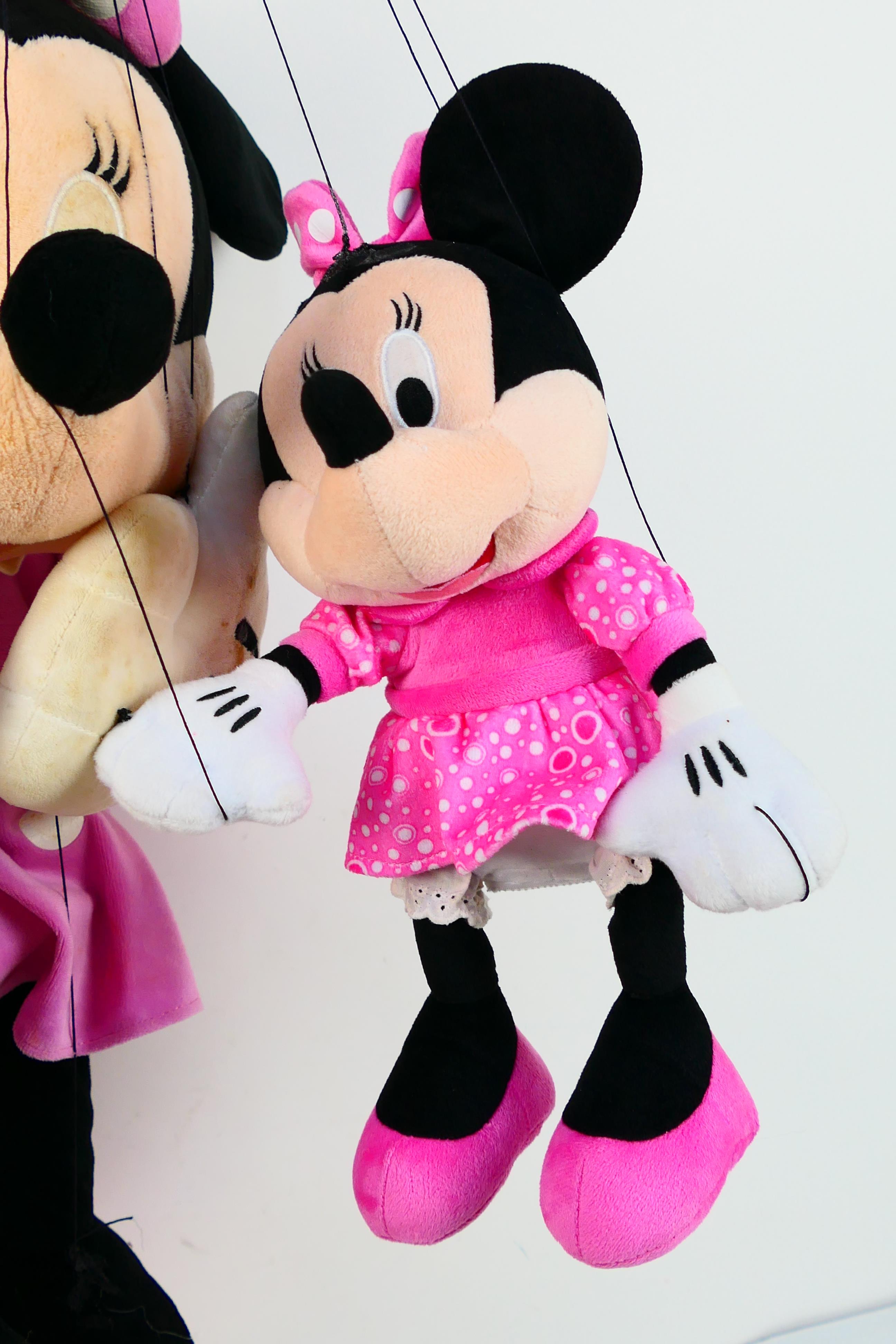 Marionettes - Mickey Mouse - Minnie Mouse. - Image 3 of 5