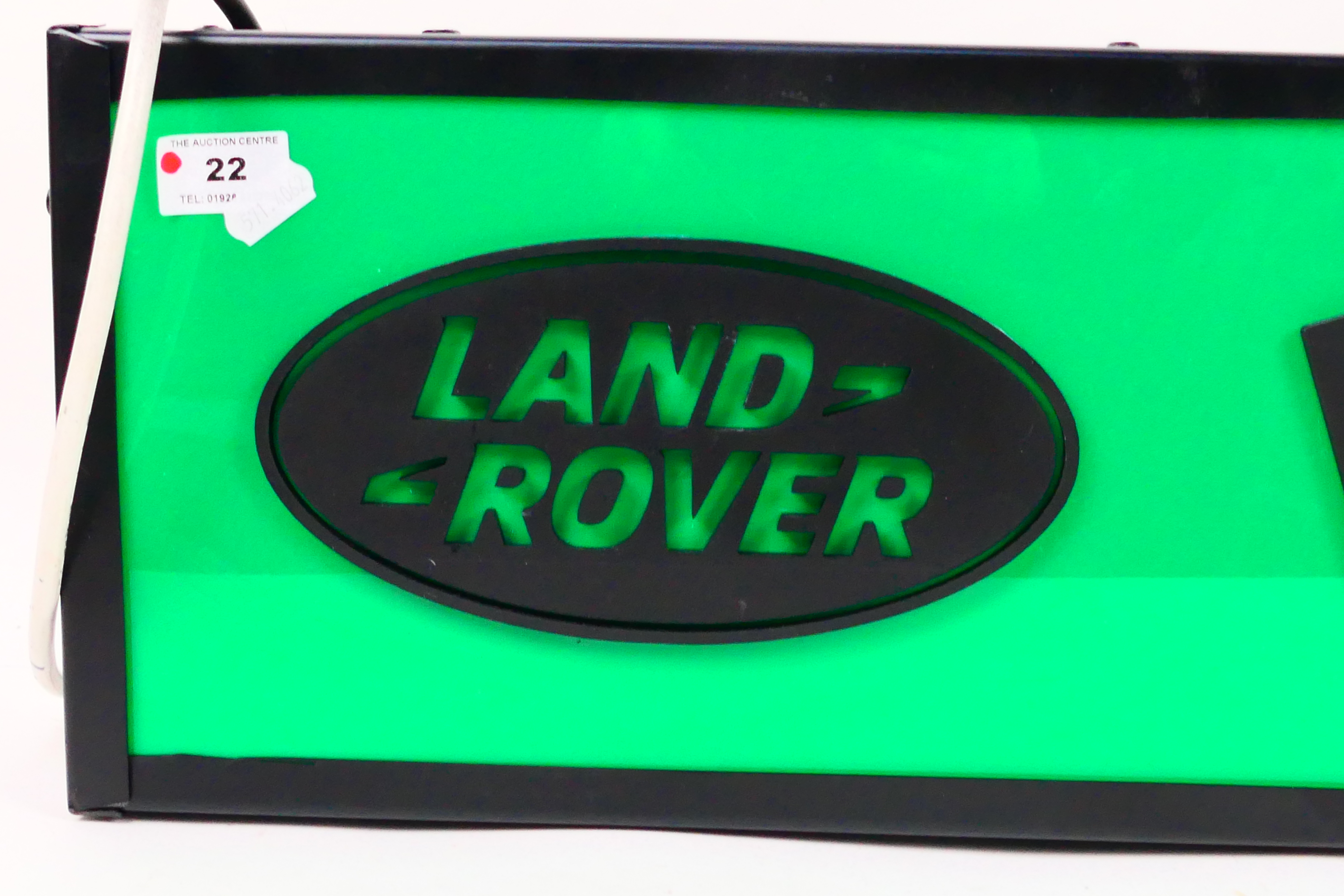 A Land Rover illuminated light box sign, approximately 21 cm x 66 cm x 10 cm. - Image 3 of 4