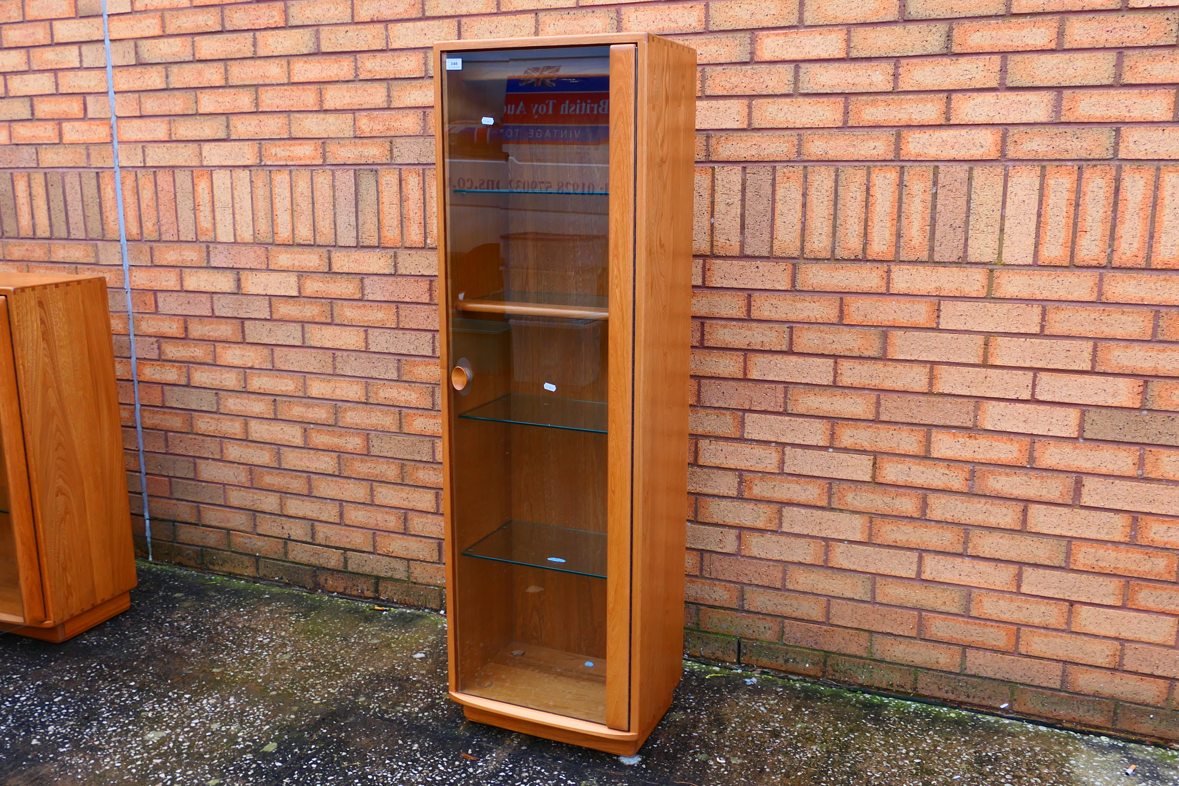 Ercol - A Windsor single door display cabinet with adjustable shelves, - Image 6 of 9