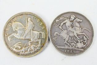 Two silver crowns comprising a Victorian 1889 and a George V 1935.