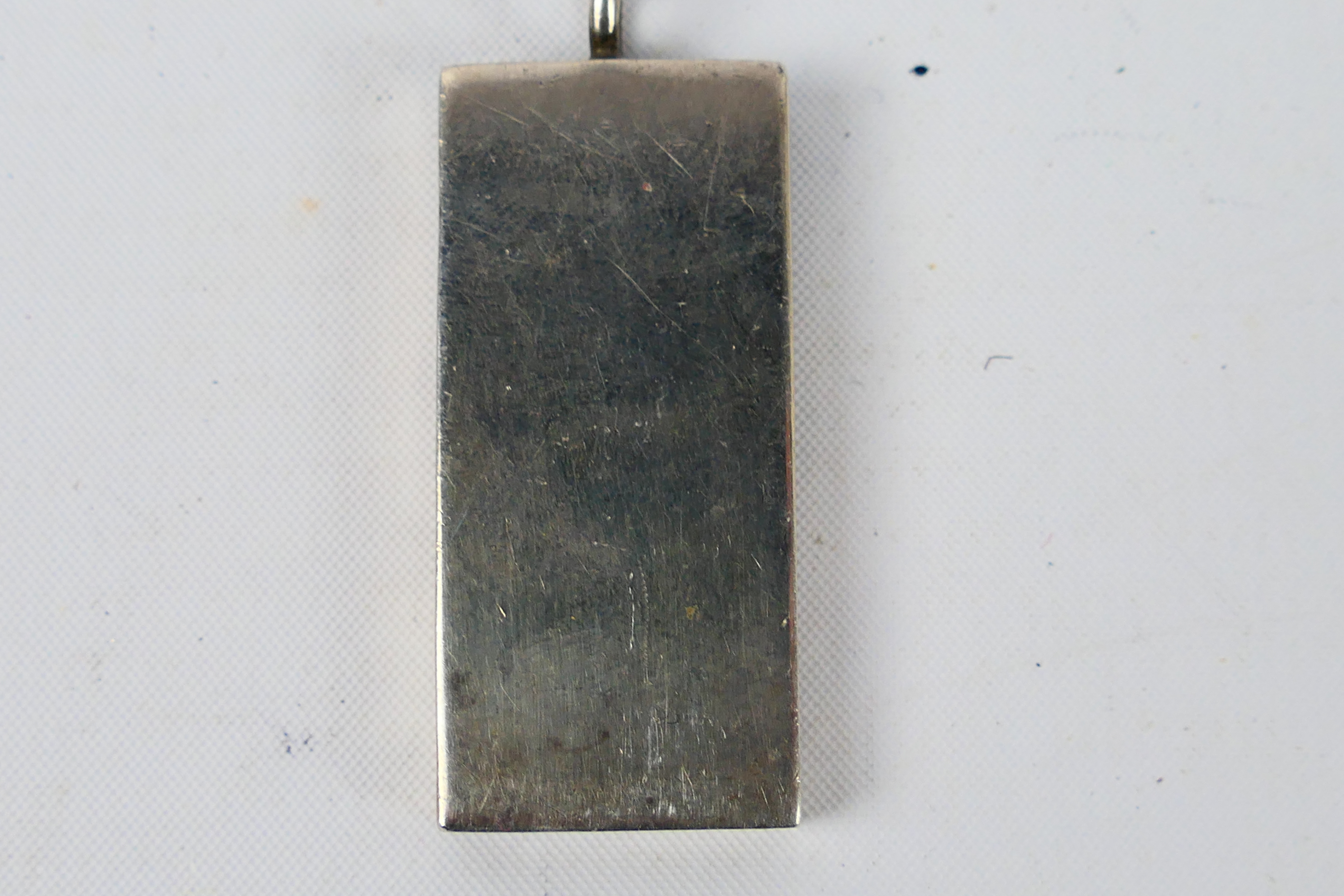 A 1977 sterling silver ingot pendant hallmarked Ralph Weston. Silver Jubilee hallmarks. 32.9 grams. - Image 3 of 4