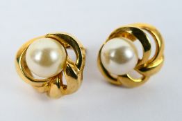 A pair of 9ct yellow gold pearl bead ear studs, 3.2 grams.