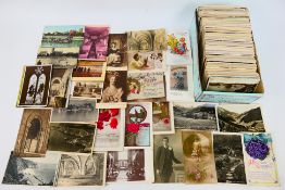 Deltiology - In excess of 500 cards to include London and area, other UK, foreign and subjects.