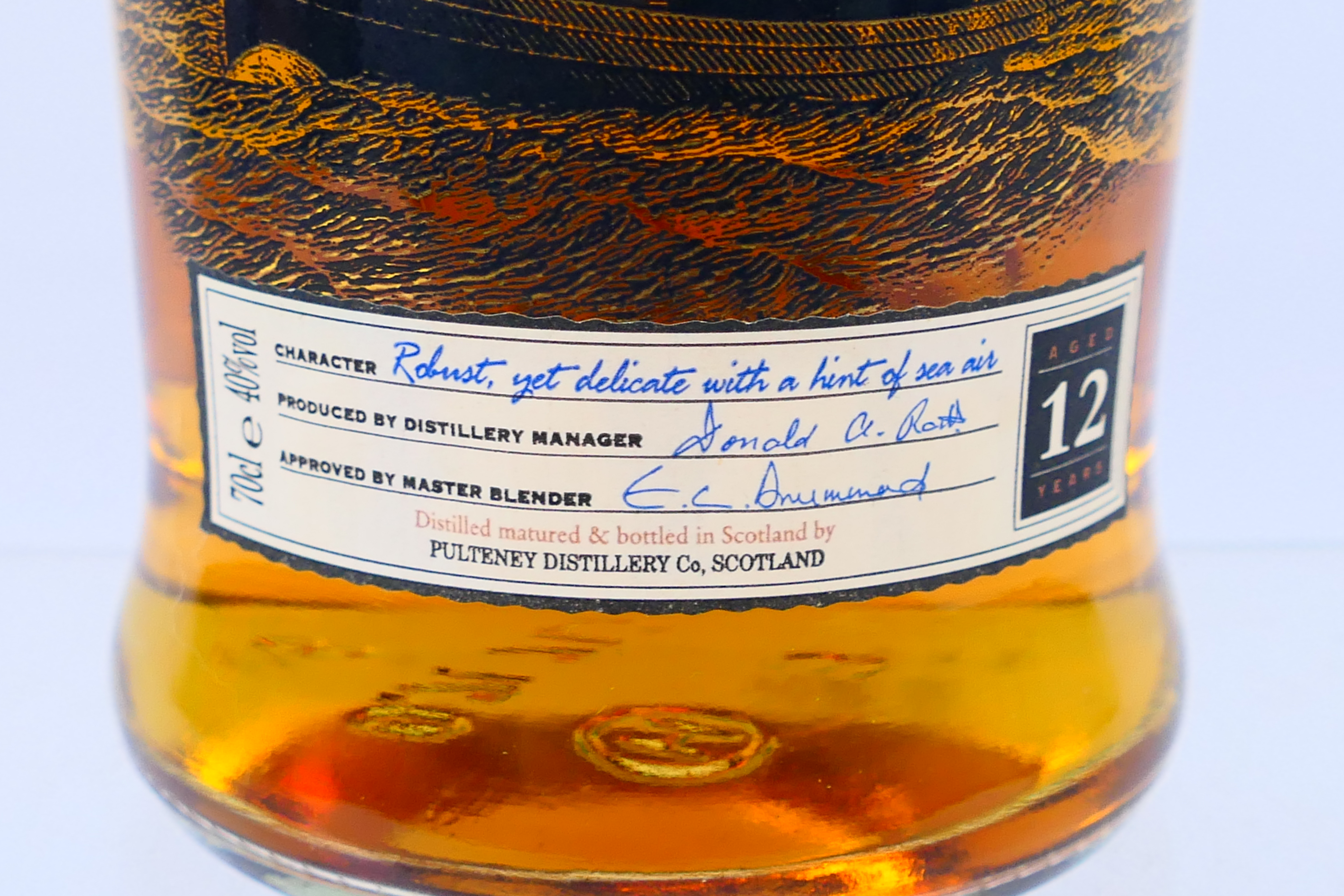 A 70cl bottle of Old Pulteney 12 Year Old single malt whisky, 40% abv. - Image 4 of 6