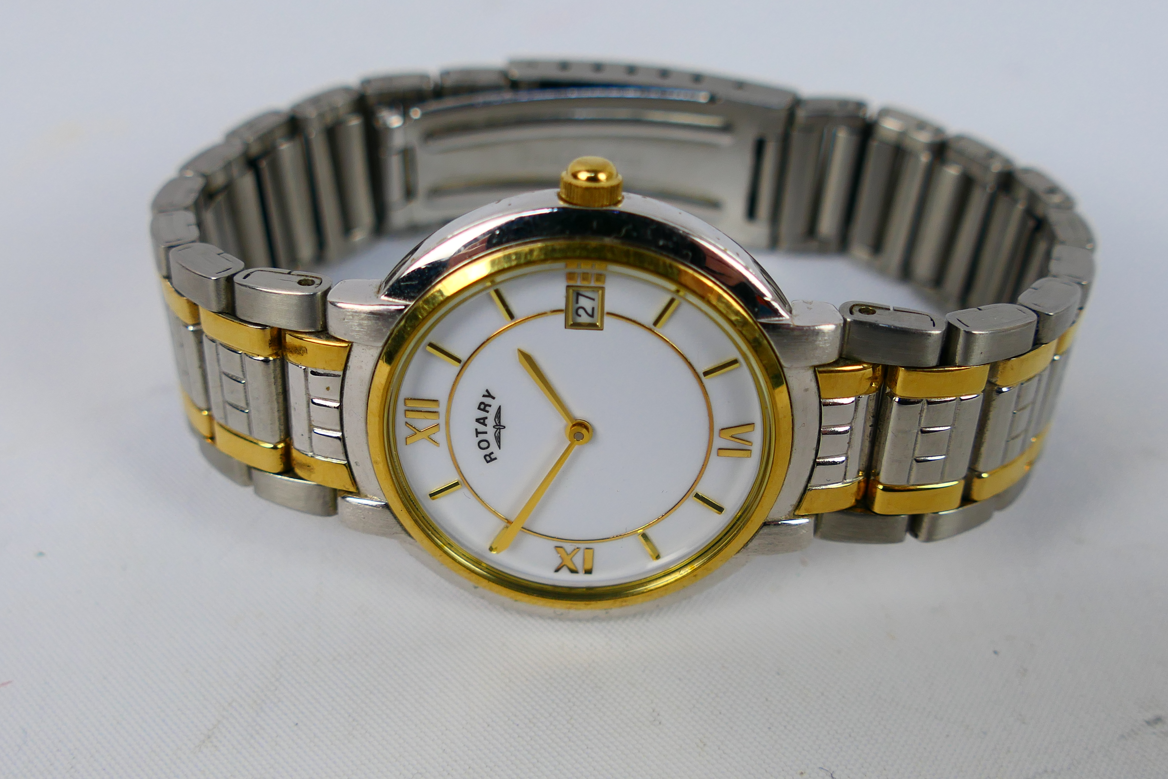 Rotary - Two matching wrist watches, lady's and gentleman's, on stainless steel bracelets. - Image 2 of 10