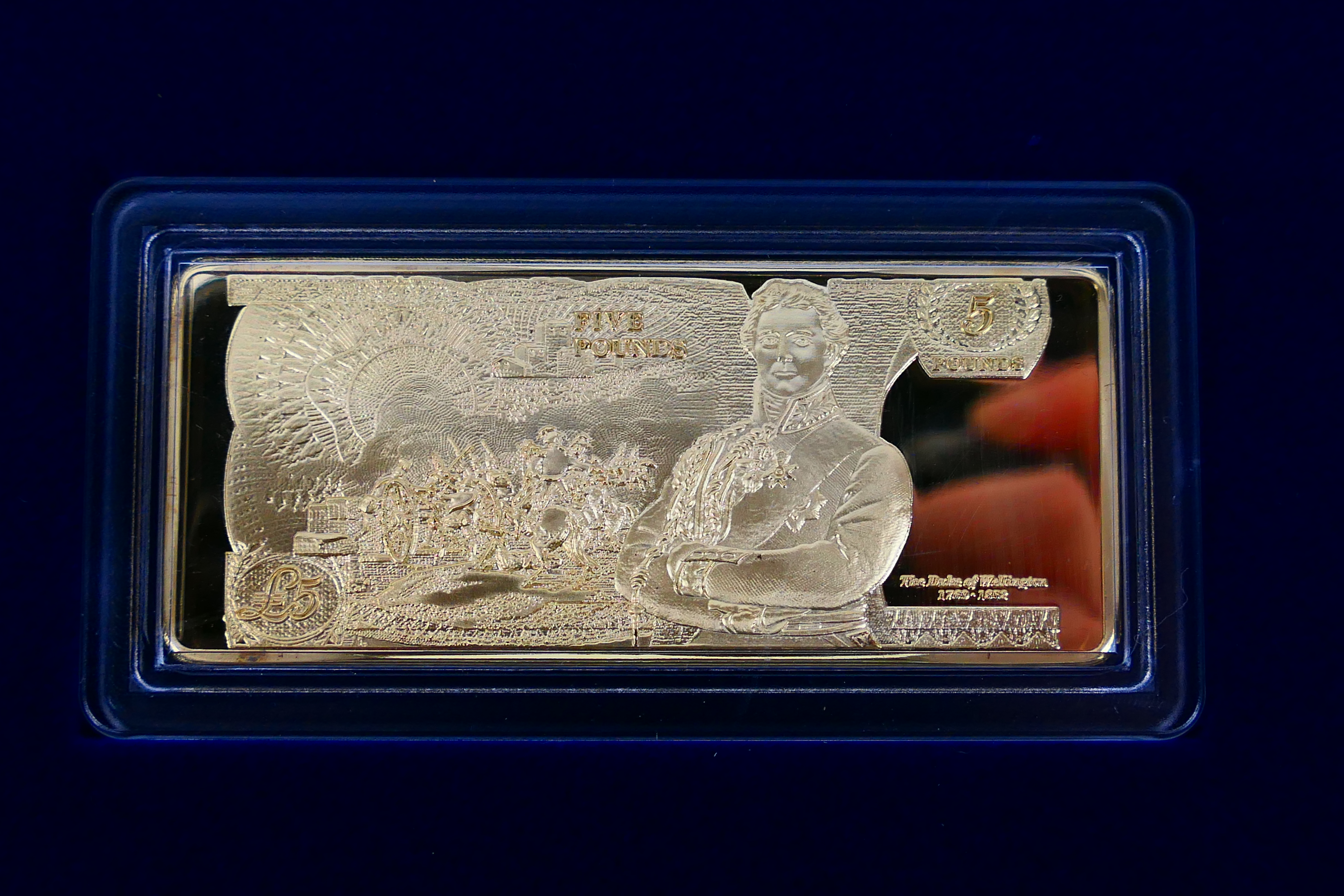 A limited edition, Windsor Mint, 24ct gold plated Pounds Ingots set, - Image 8 of 9