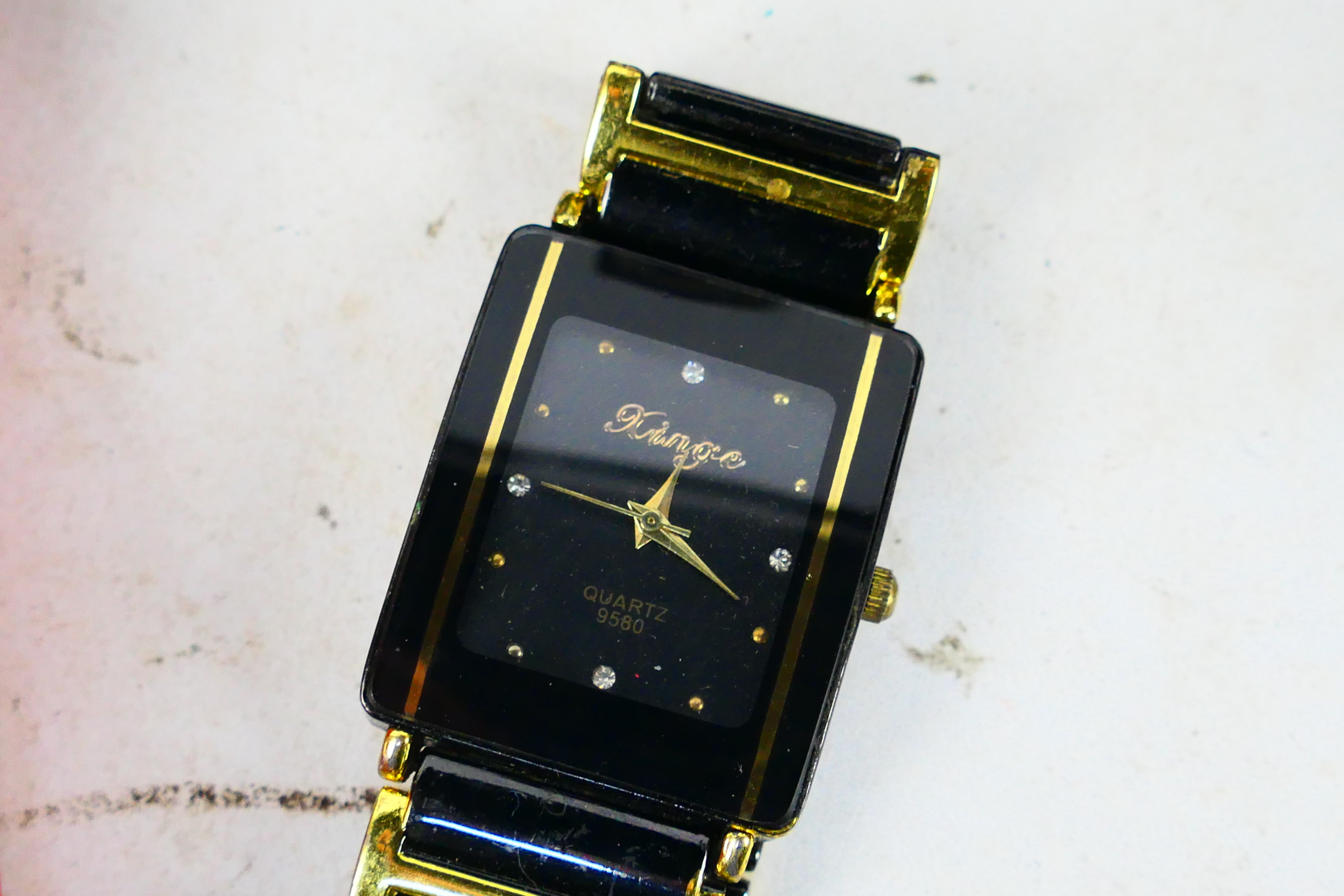 A collection of gentleman's wrist watches to include Timex, Rotary, Sekonda and other, part boxed. - Image 7 of 7