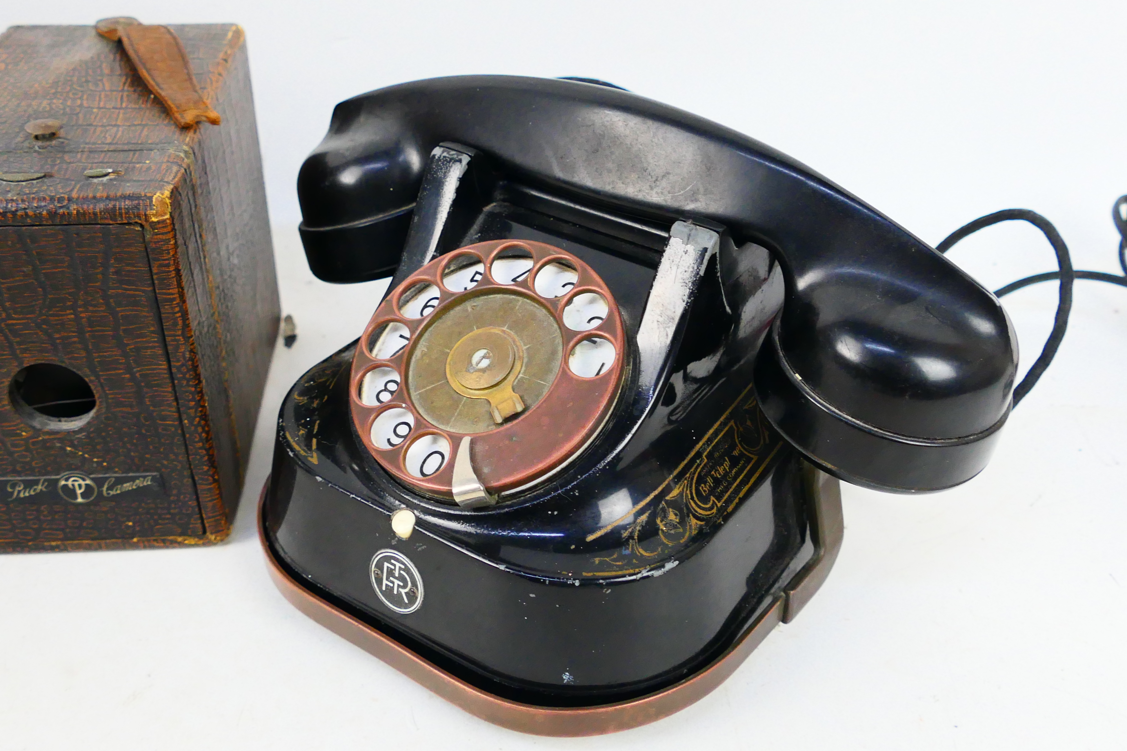 A vintage Bell (Belgium) Telephone Company telephone, - Image 3 of 7