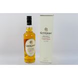 A 70cl bottle of Glen grant Major's Reserve single malt whisky, 40% abv, boxed.