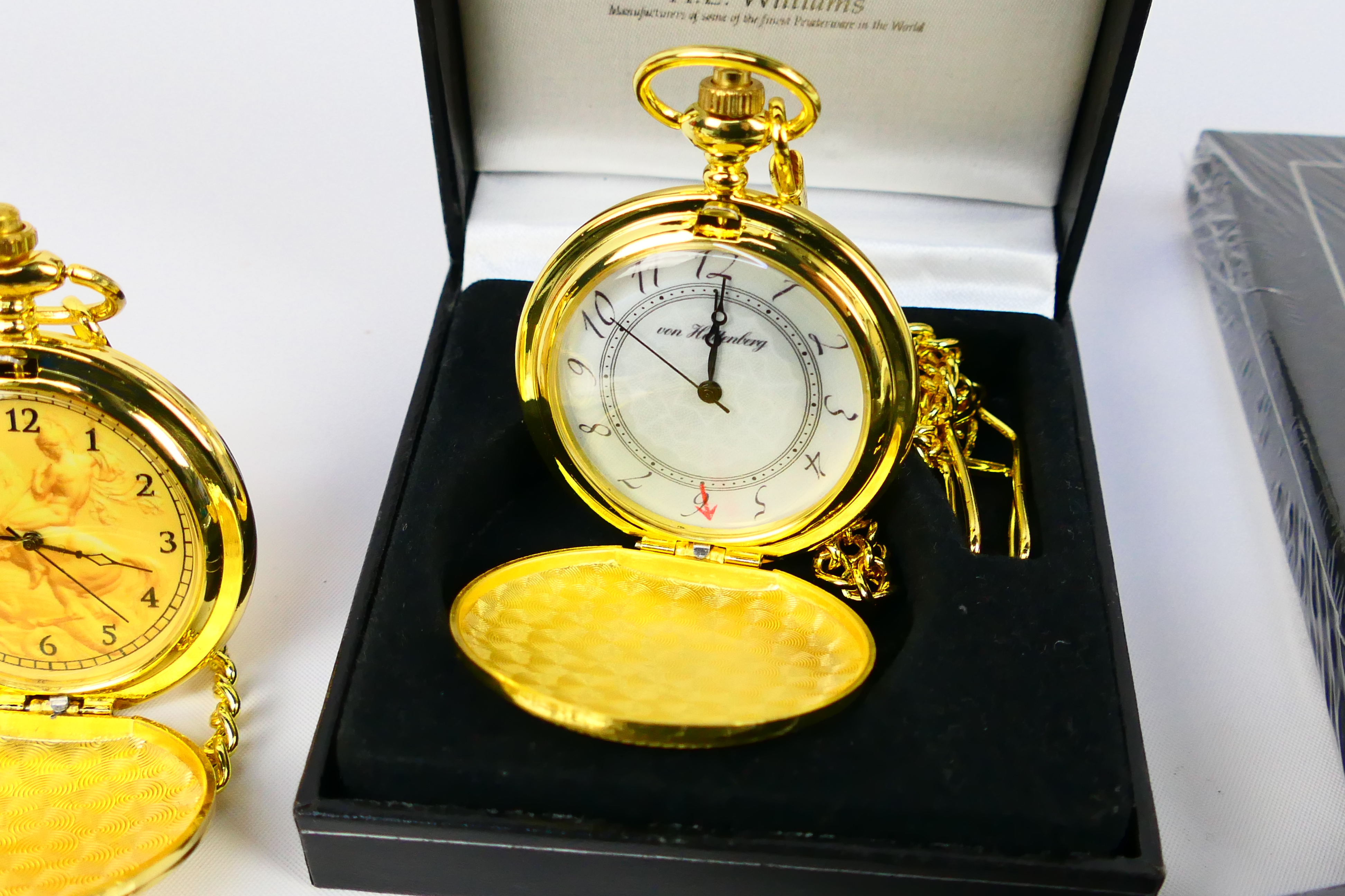 A collection of modern pocket watches, part boxed, to include Heritage Collection, - Image 4 of 6