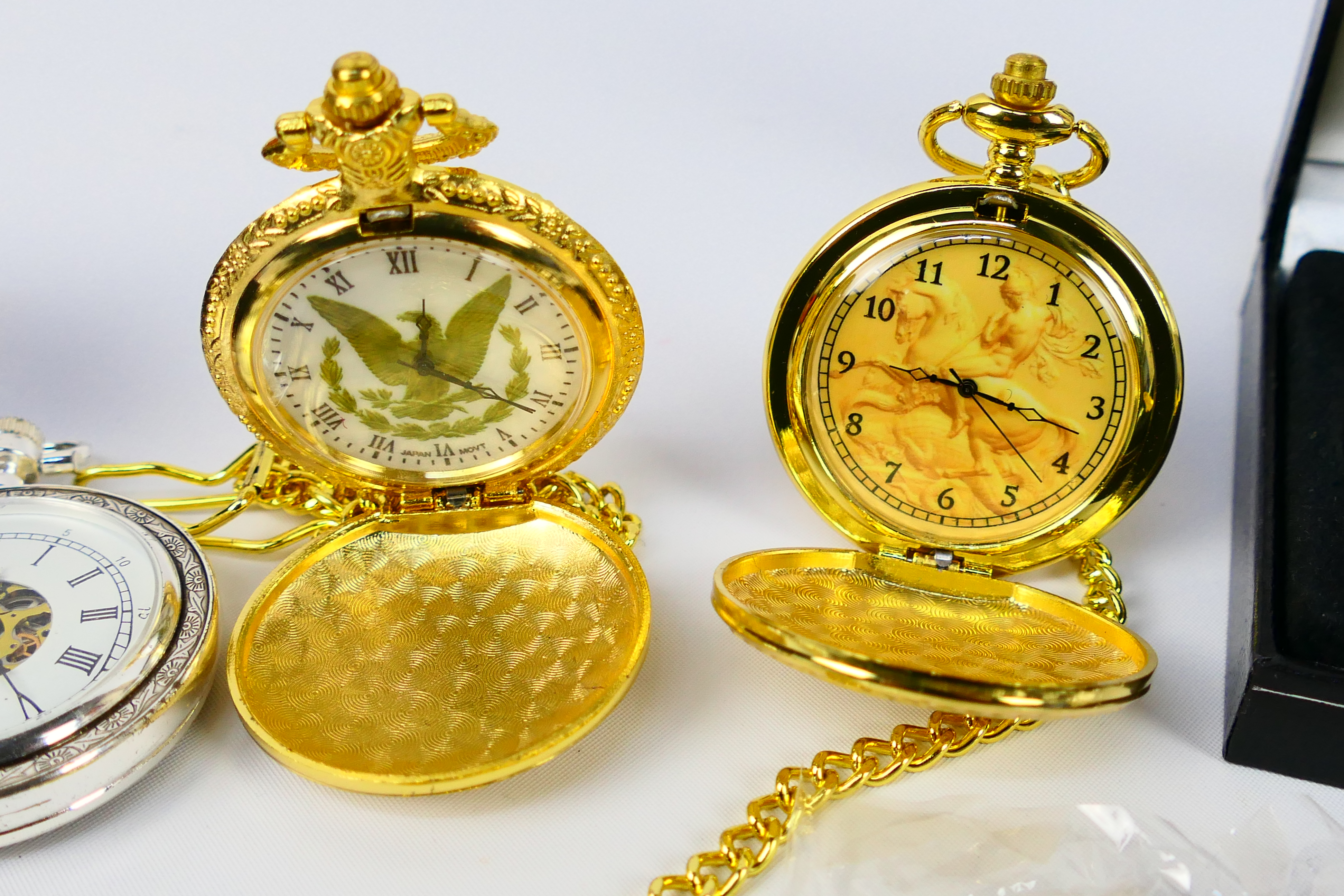 A collection of modern pocket watches, part boxed, to include Heritage Collection, - Image 3 of 6