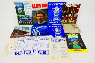 Everton FC Football Programmes, Single s