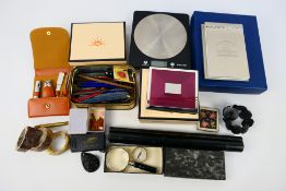 Lot to include boxed P&O gift items, stone napkin rings, costume jewellery and other.