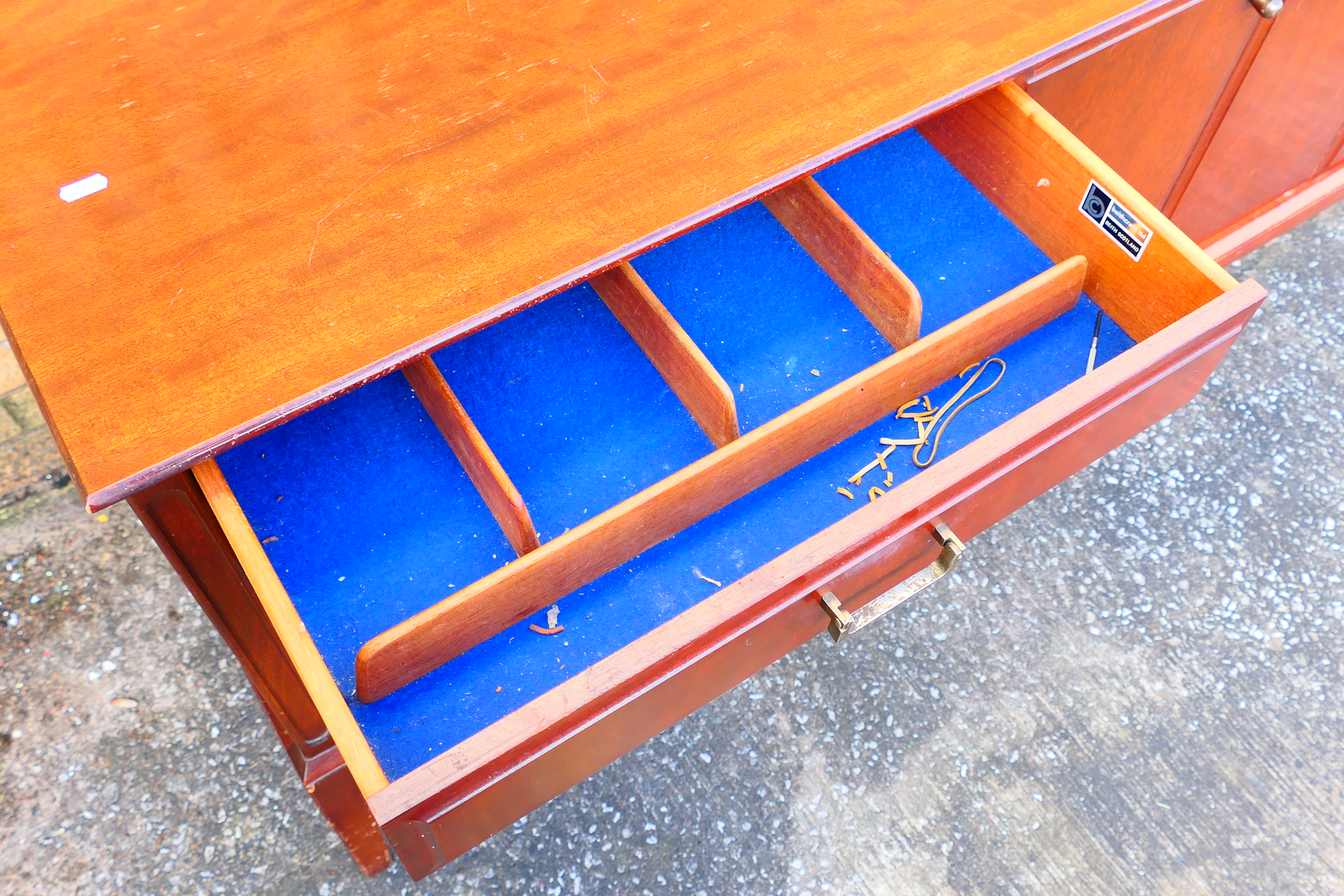 A Beithcraft Ltd sideboard having an arrangement of cupboards and three drawers, - Image 4 of 7