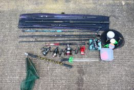 Fishing Equipment - Lot to include a Daiwa rod, various reels to include Rumpol, Rovex,