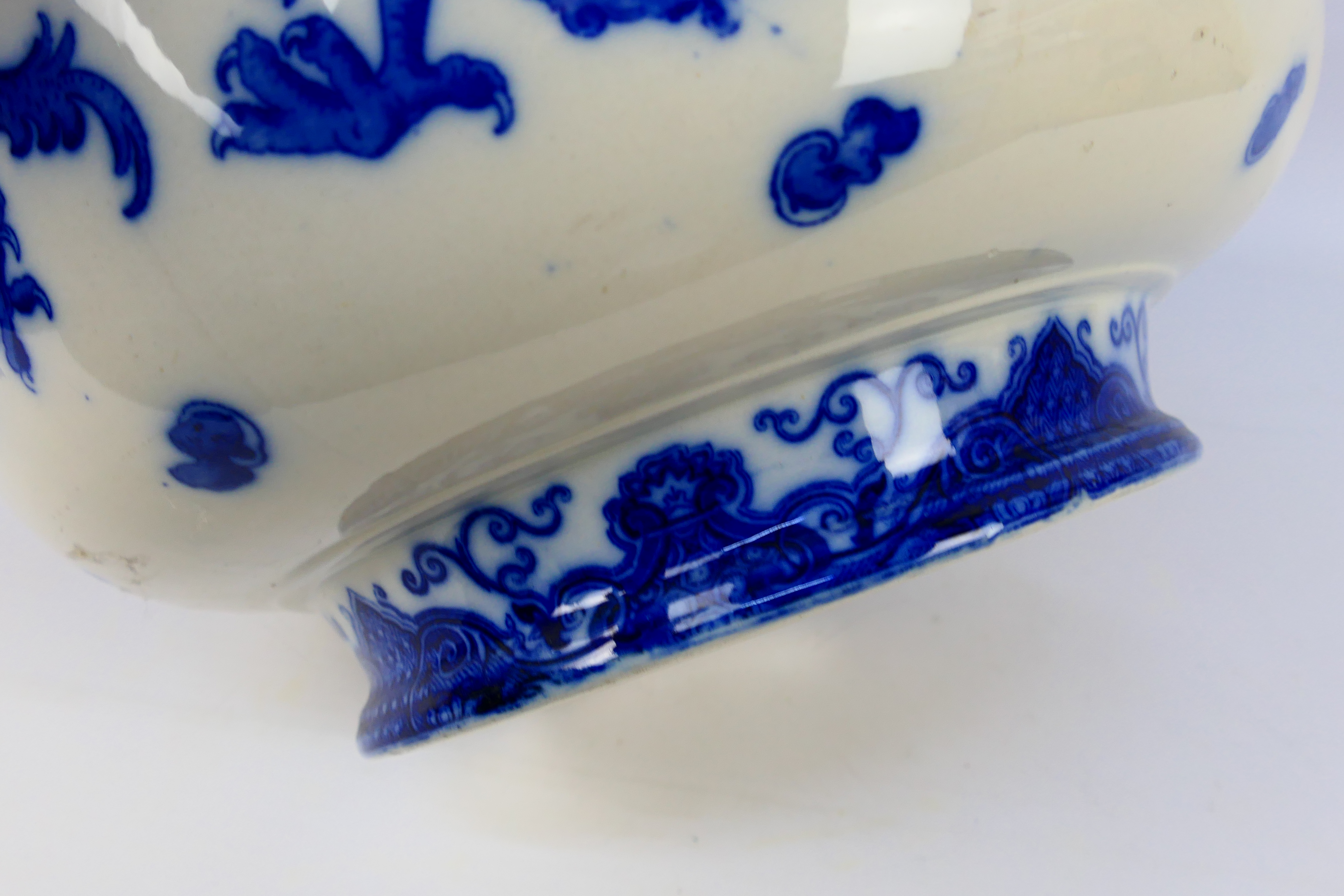 Royal Doulton - A large blue and white Chinoiserie jardiniere decorated in the Oyama pattern, - Image 6 of 9