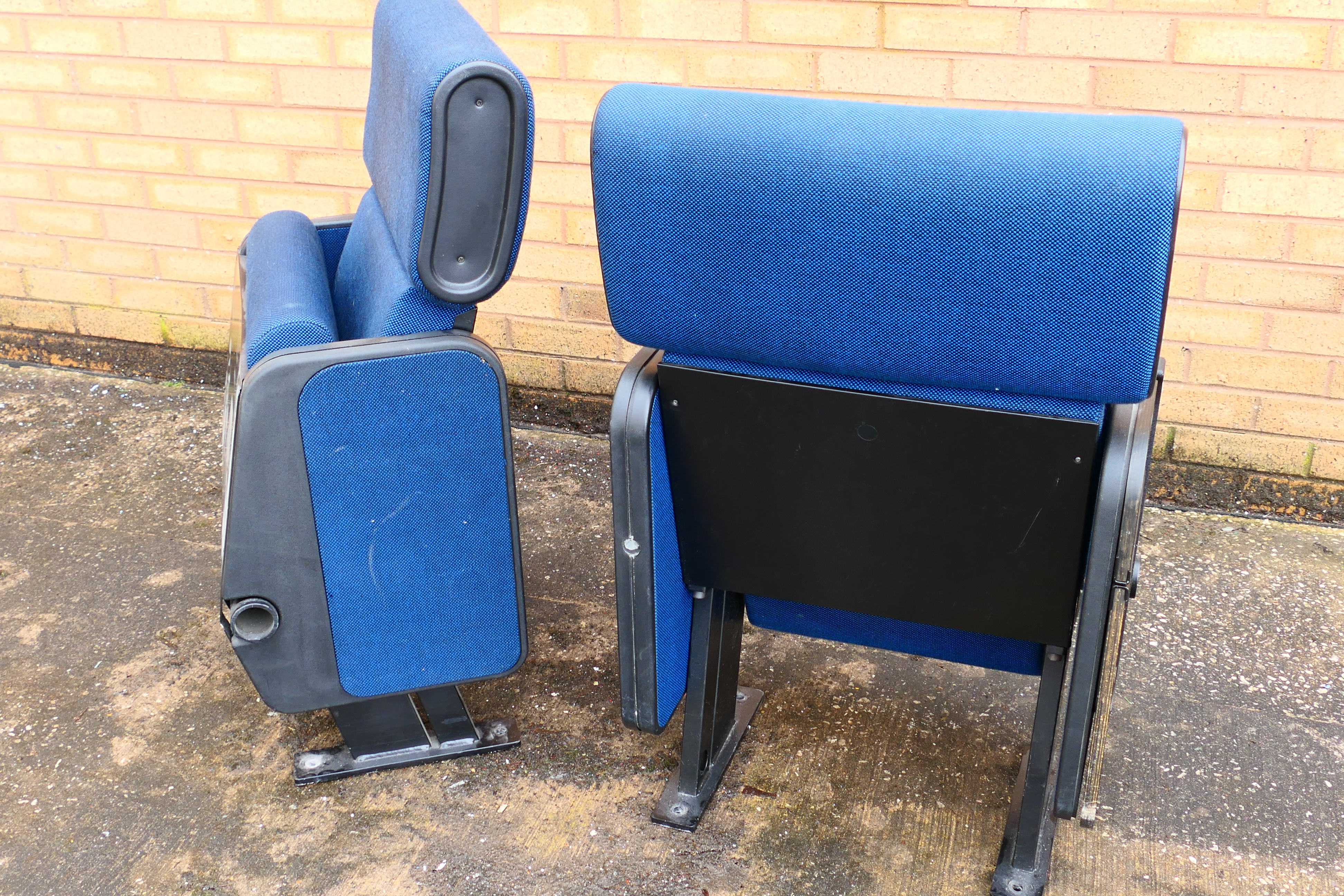 Cinema Chairs - A pair of retro folding cinema chairs. Chairs have blue fabric and metal legs. - Image 3 of 5