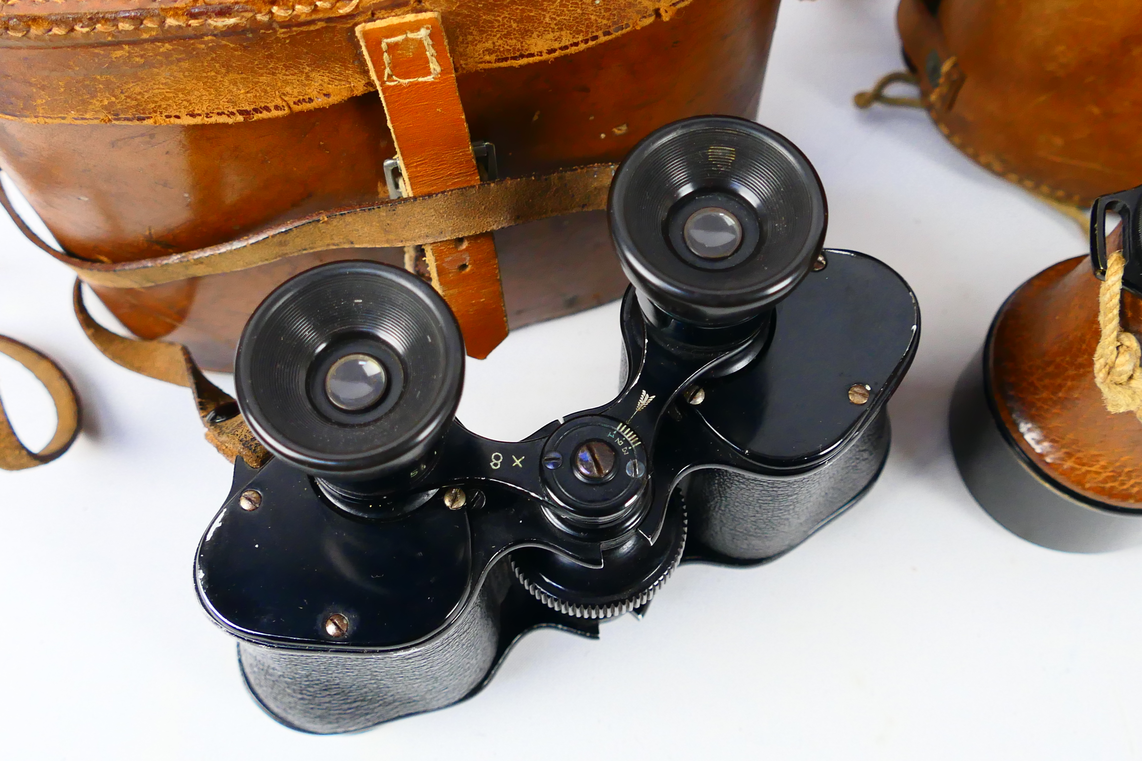 A pair of binoculars marked E Donovan Esq R. - Image 3 of 17