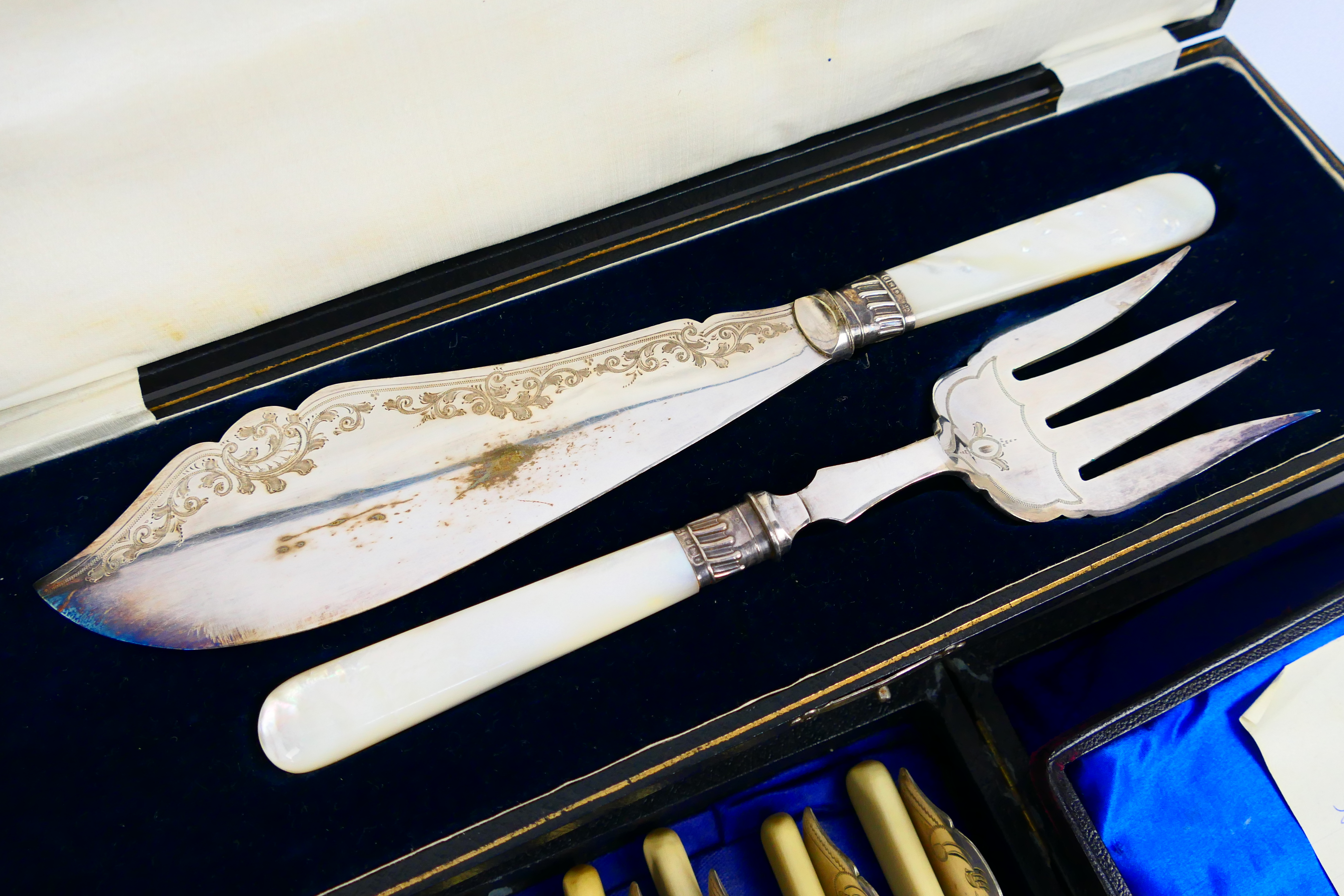 A collection of various plated flatware, part cased, - Image 8 of 8