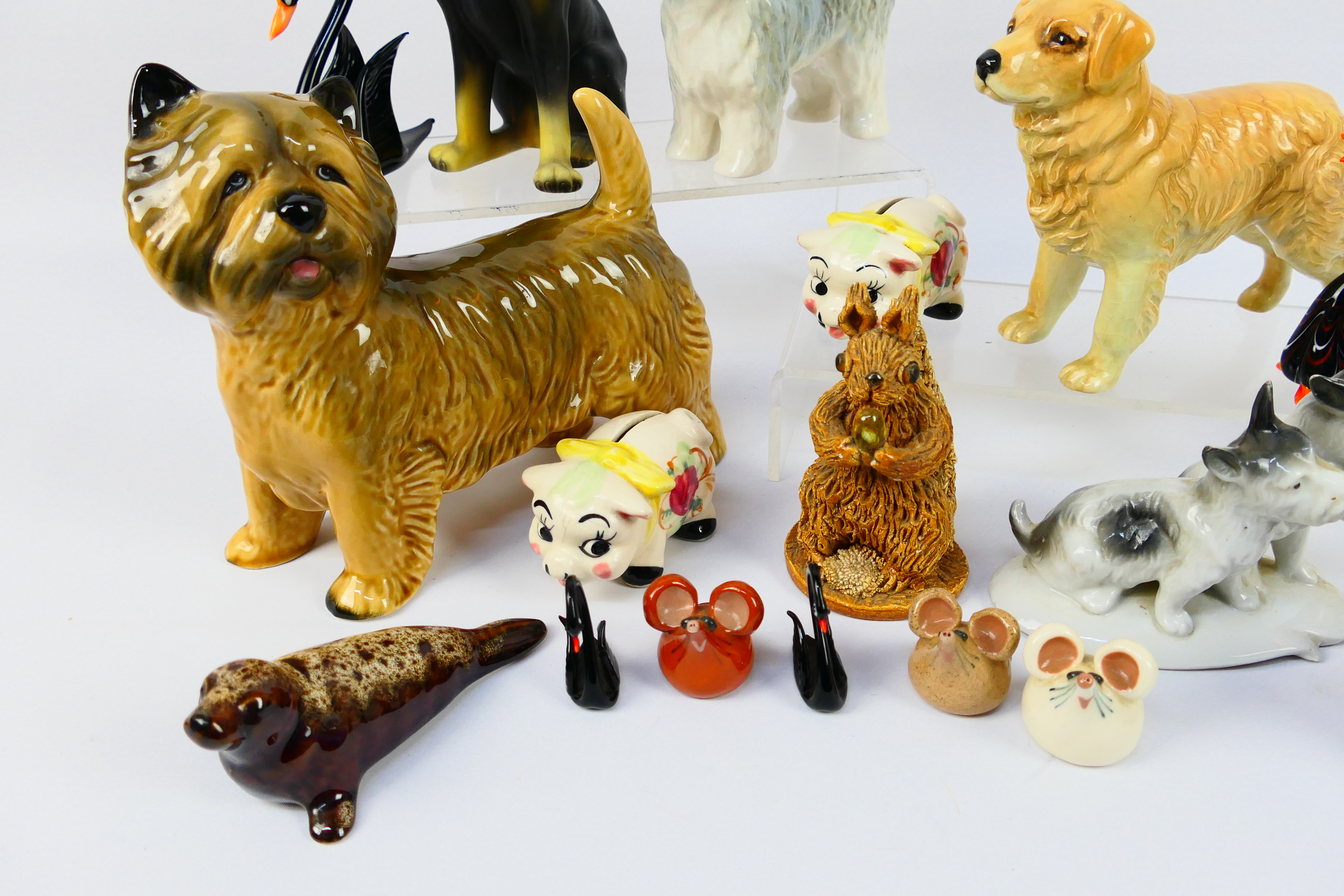 A collection of animal figures, ceramic - Image 4 of 6