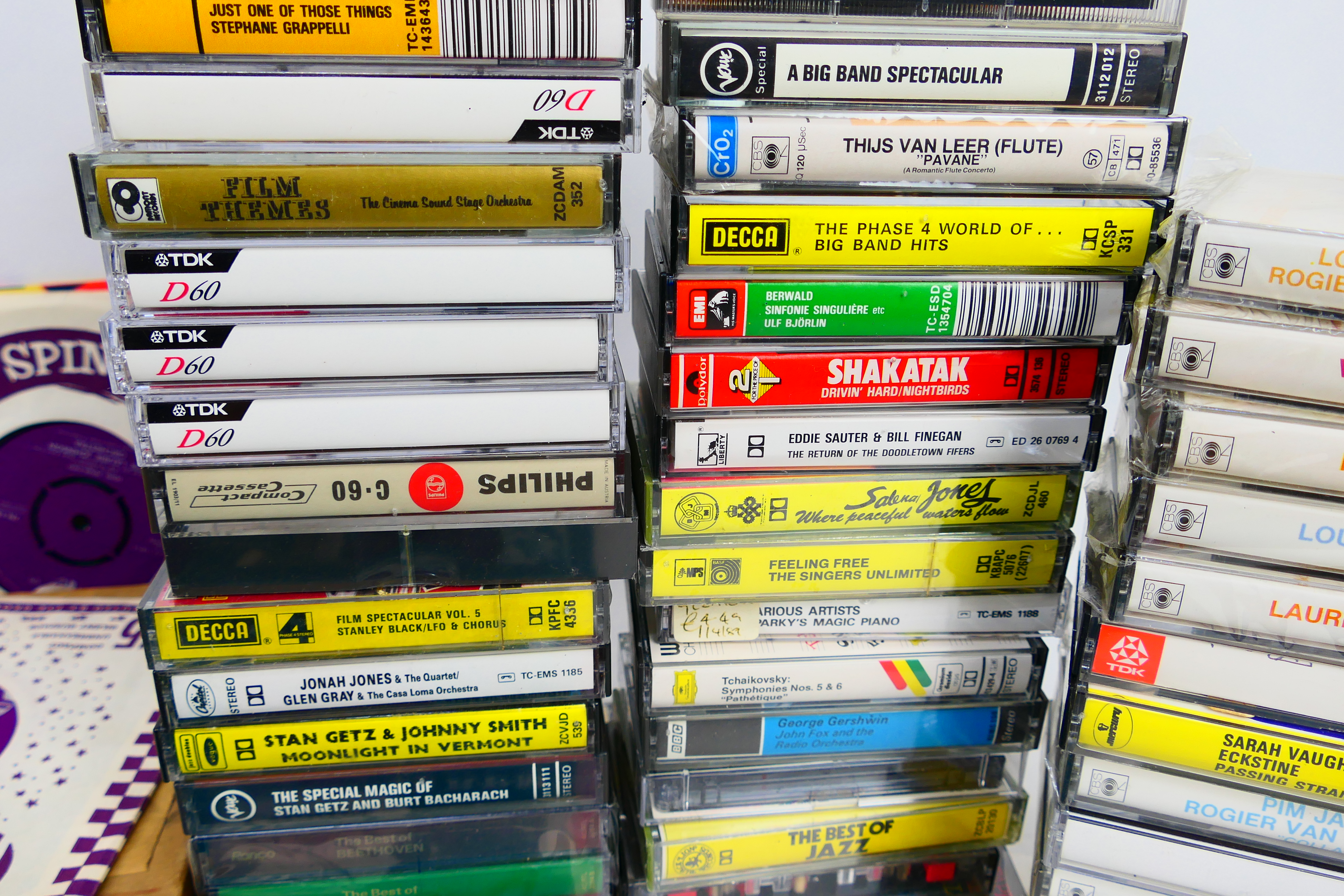 A collection of vintage audio cassettes - Image 11 of 13