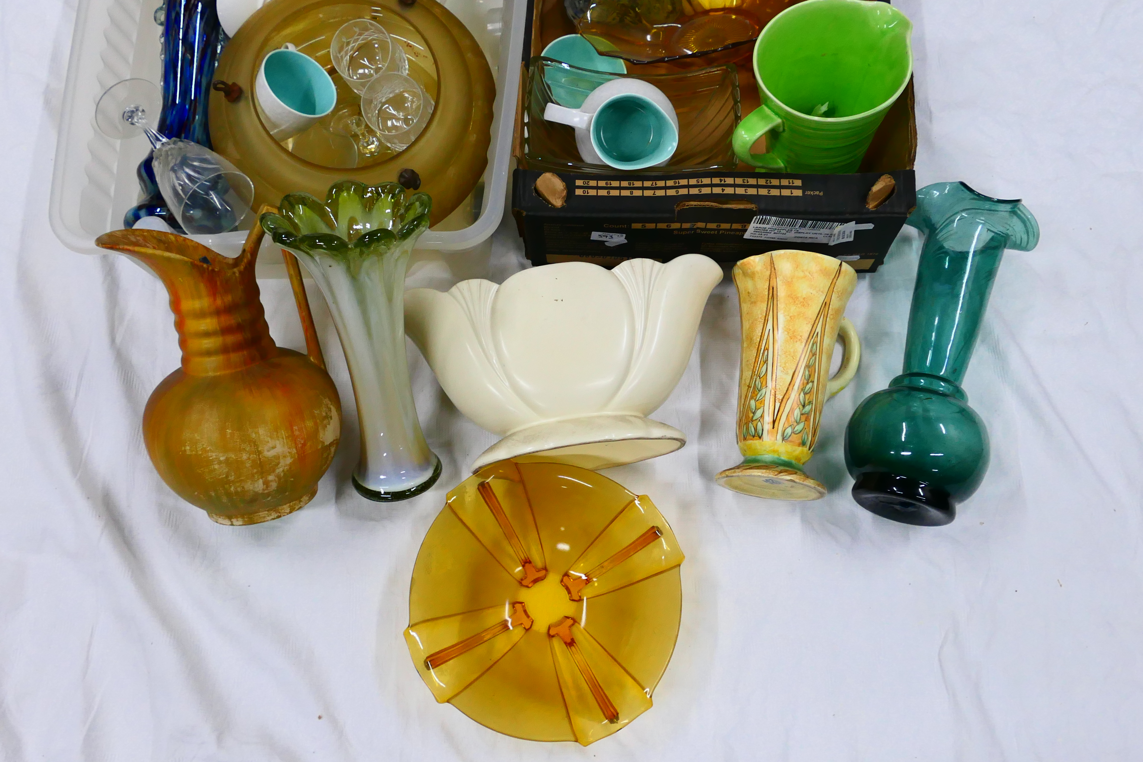 Mixed ceramics and glassware to include - Image 4 of 4