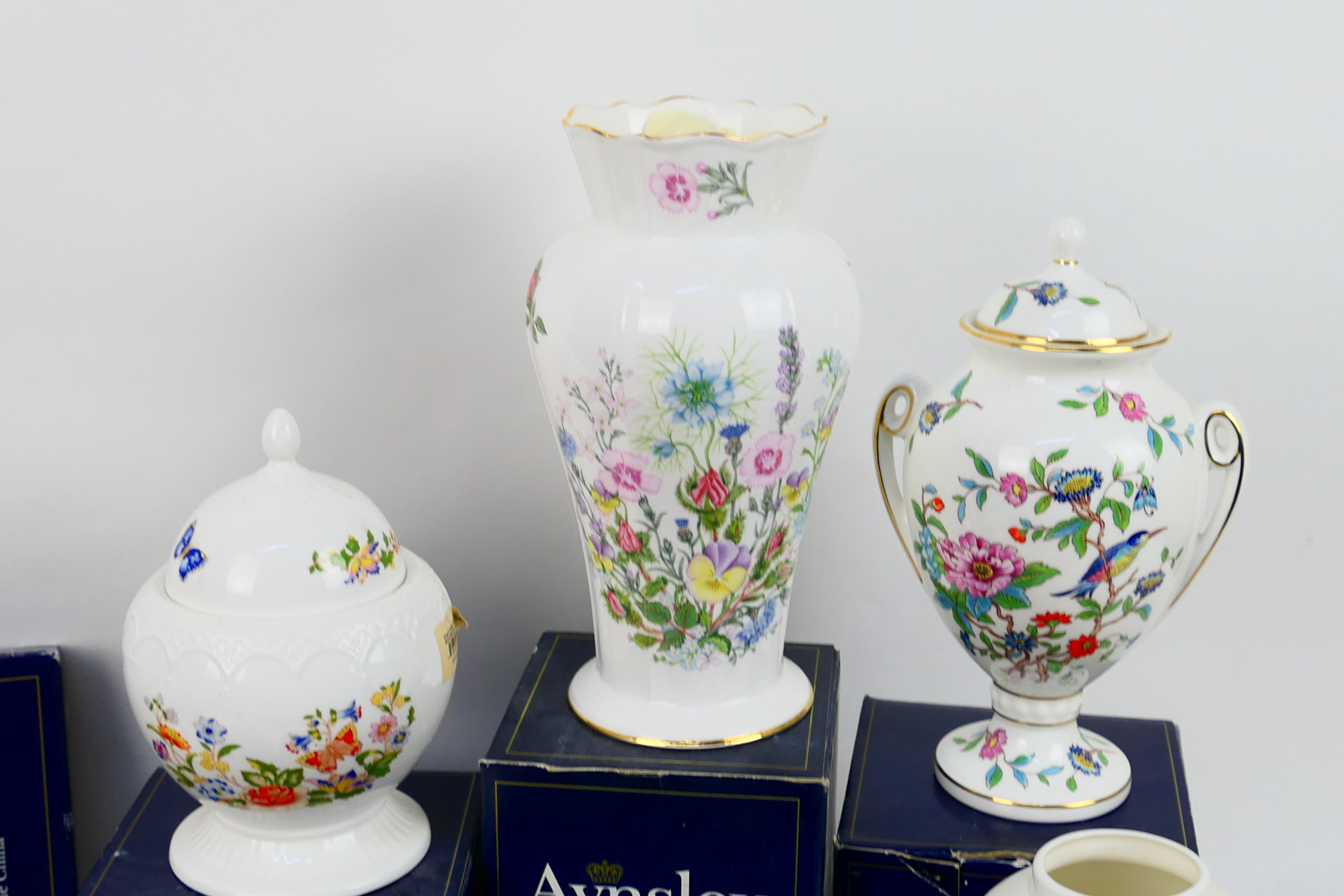 Aynsley - A collection of Aynsley pieces - Image 2 of 10