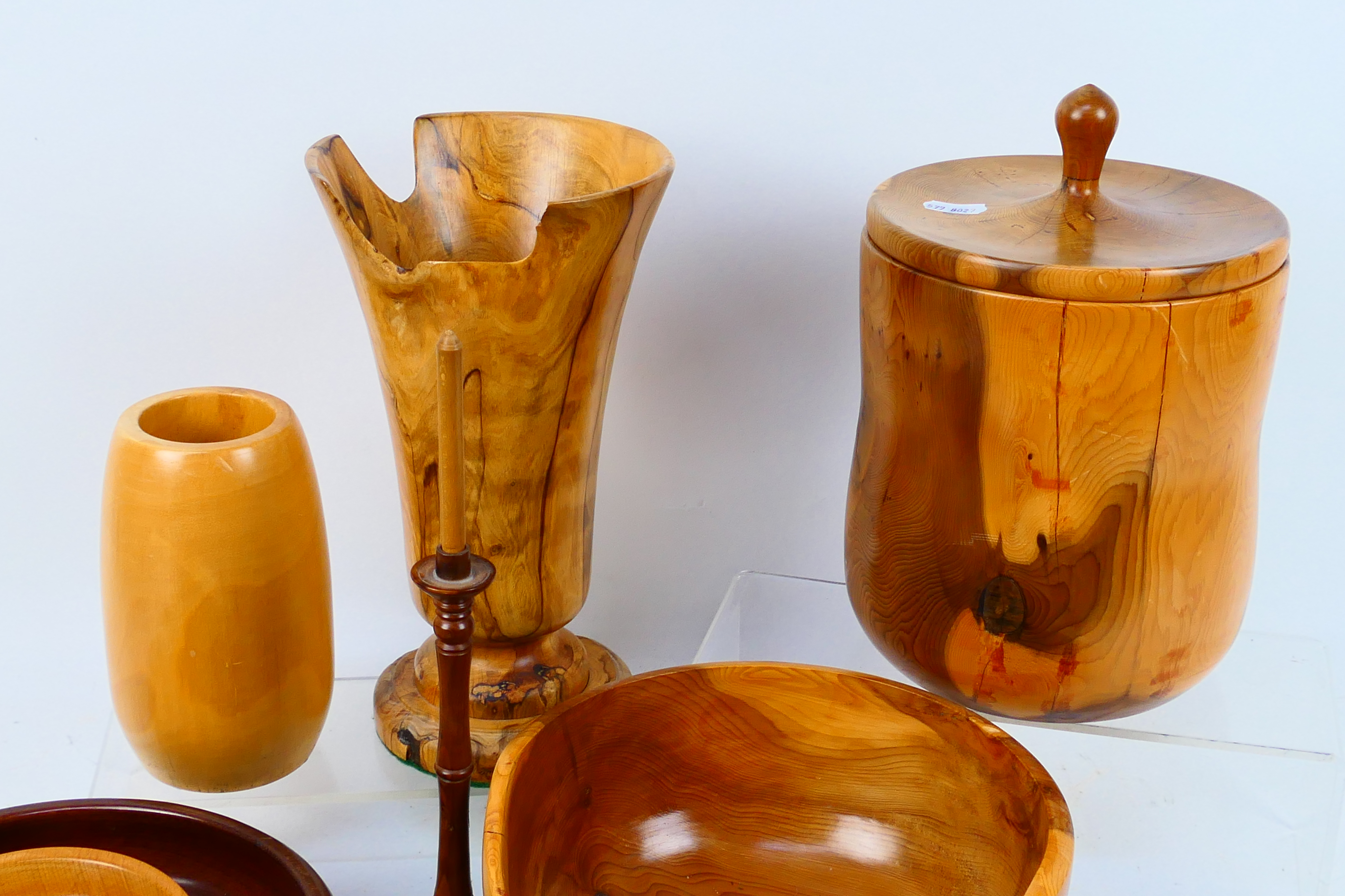 A collection of treen to include vases, - Image 2 of 3