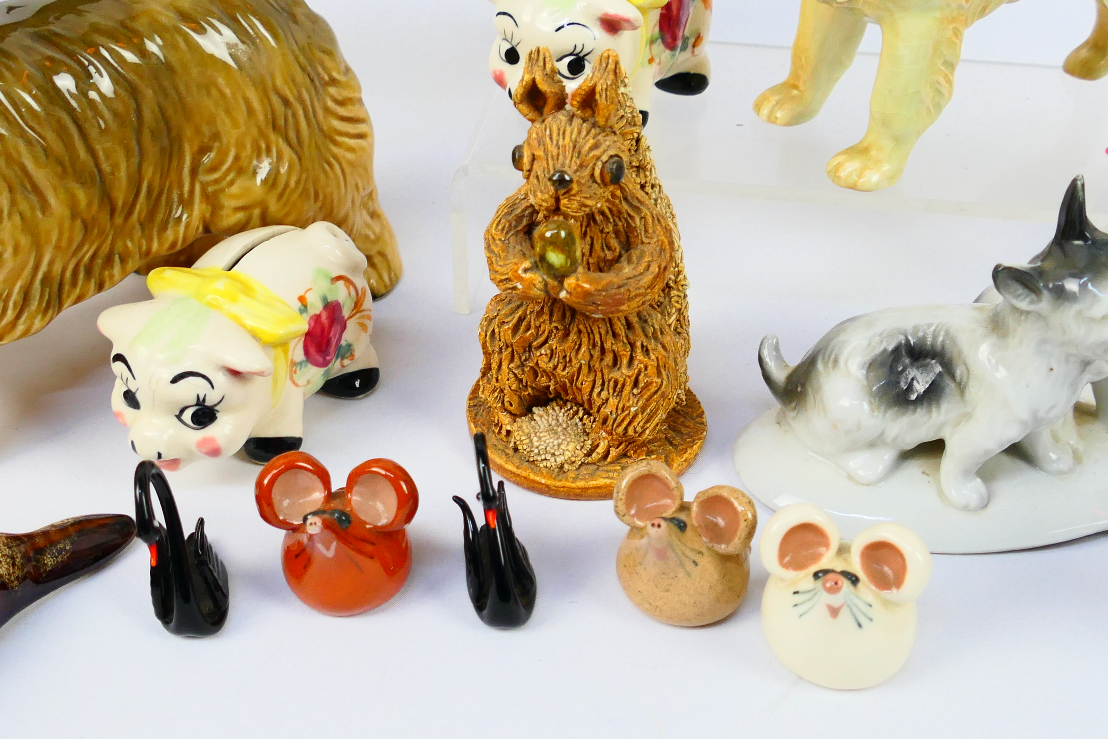 A collection of animal figures, ceramic - Image 5 of 6